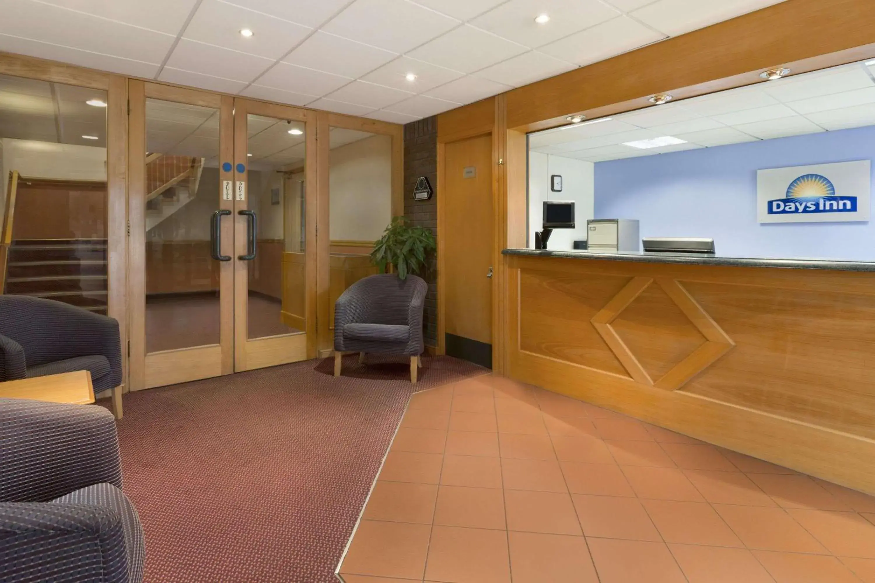 Lobby or reception, Lobby/Reception in Days Inn Taunton