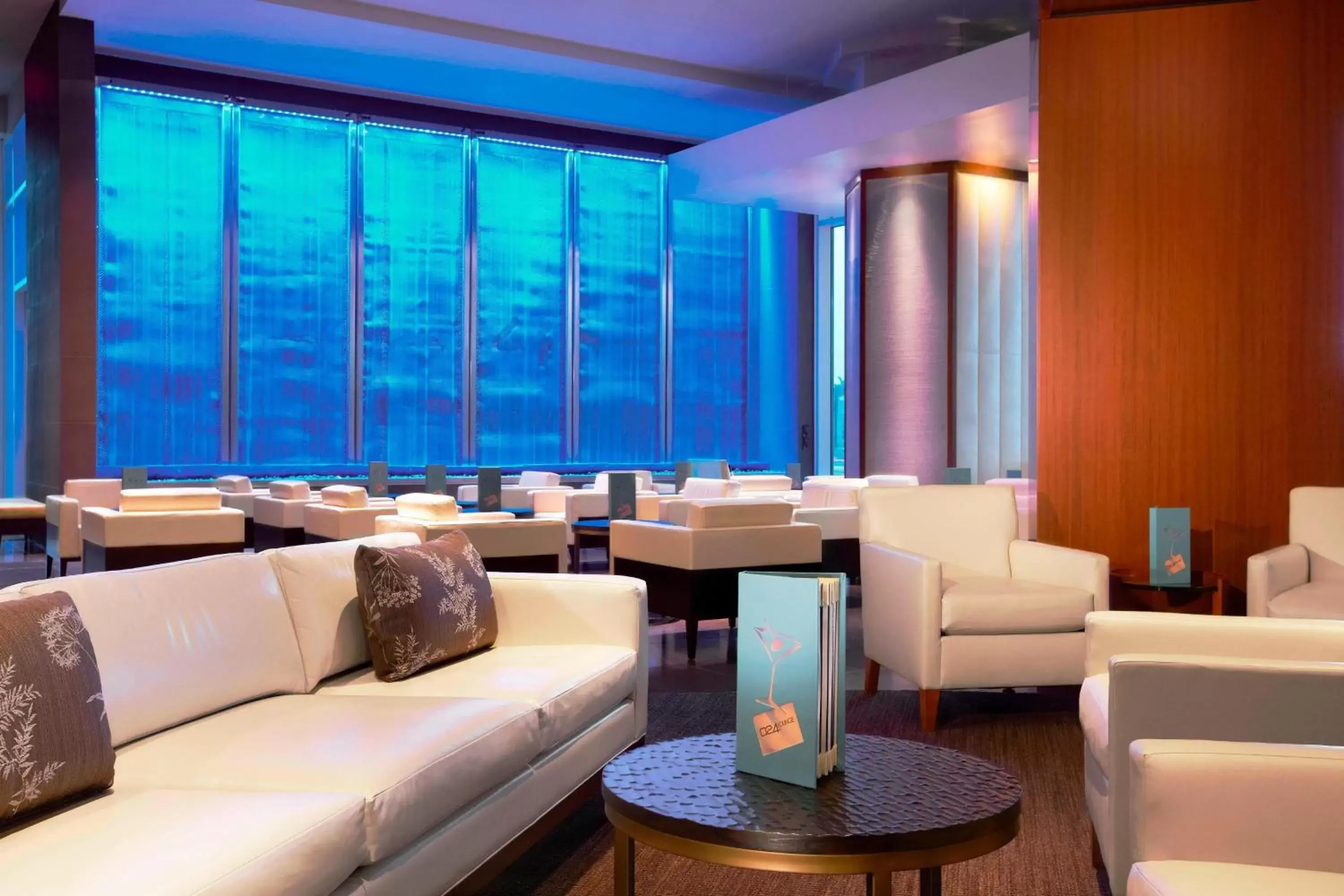 Lounge or bar in The Westin Houston, Memorial City