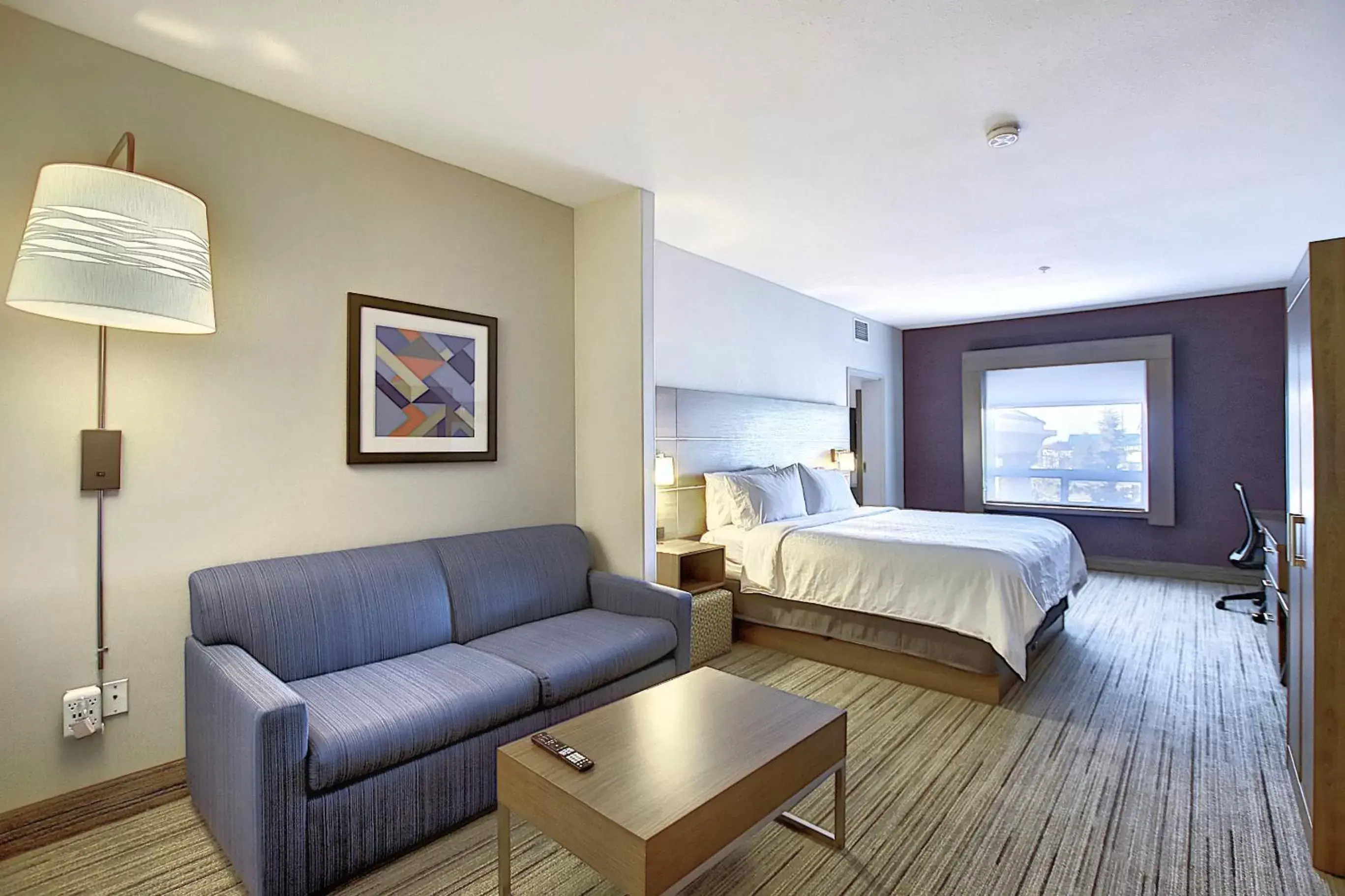 Photo of the whole room in Holiday Inn Express Airport Calgary, an IHG Hotel