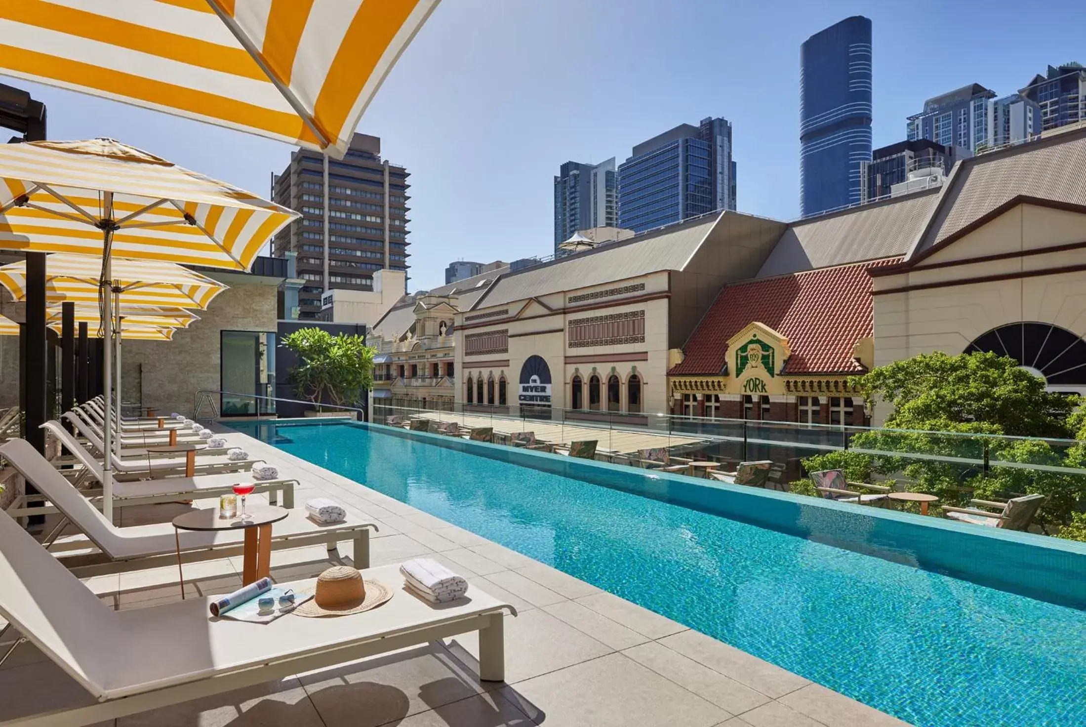 Swimming Pool in Hyatt Regency Brisbane