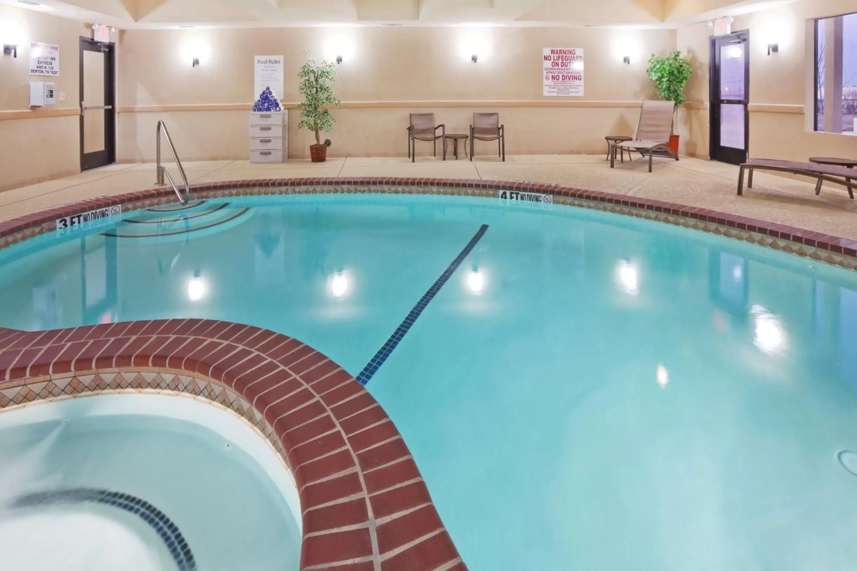 Swimming Pool in Holiday Inn Express Denton UNT TWU, an IHG Hotel