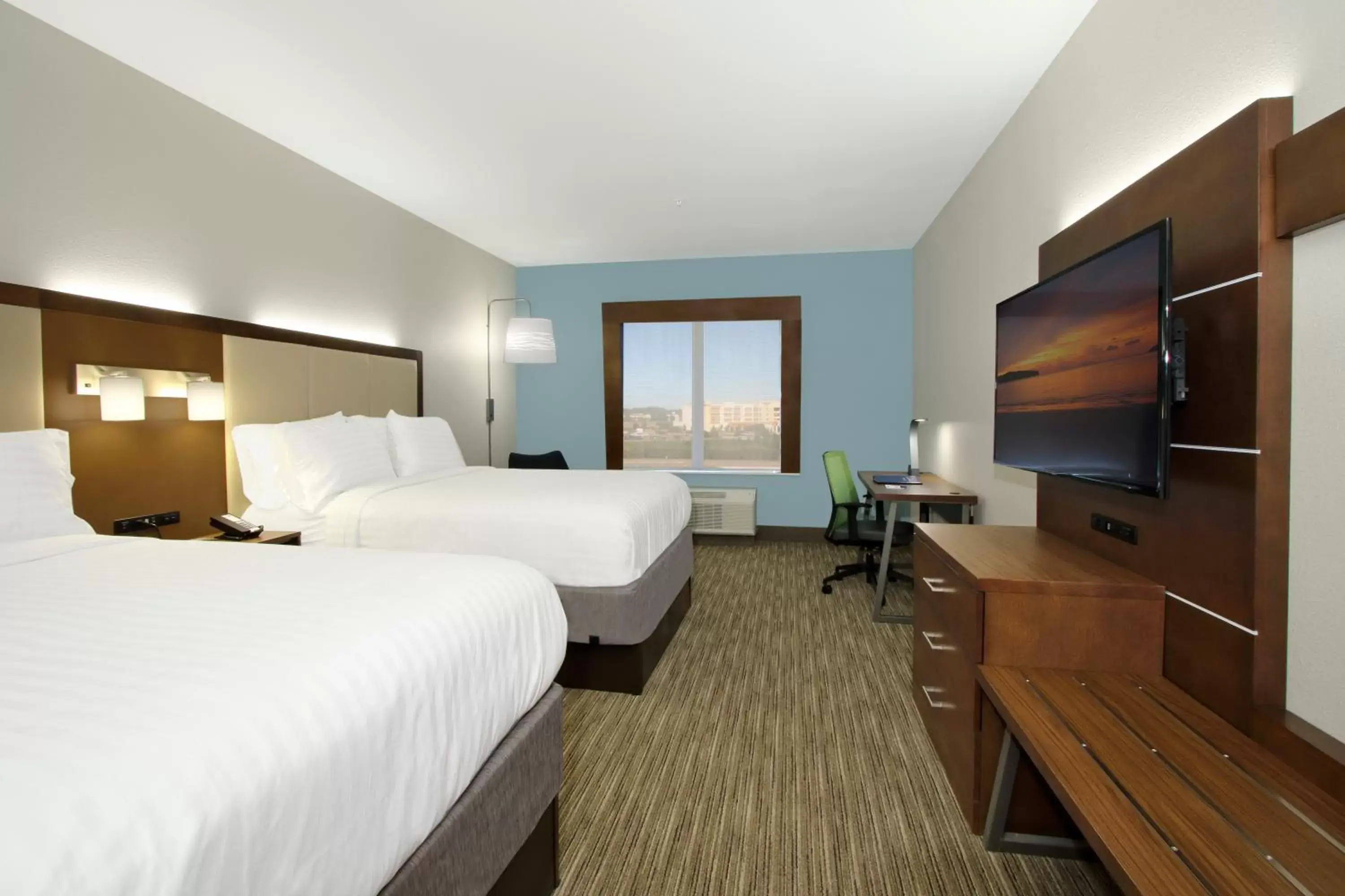 Photo of the whole room in Holiday Inn Express & Suites - Columbus North, an IHG Hotel