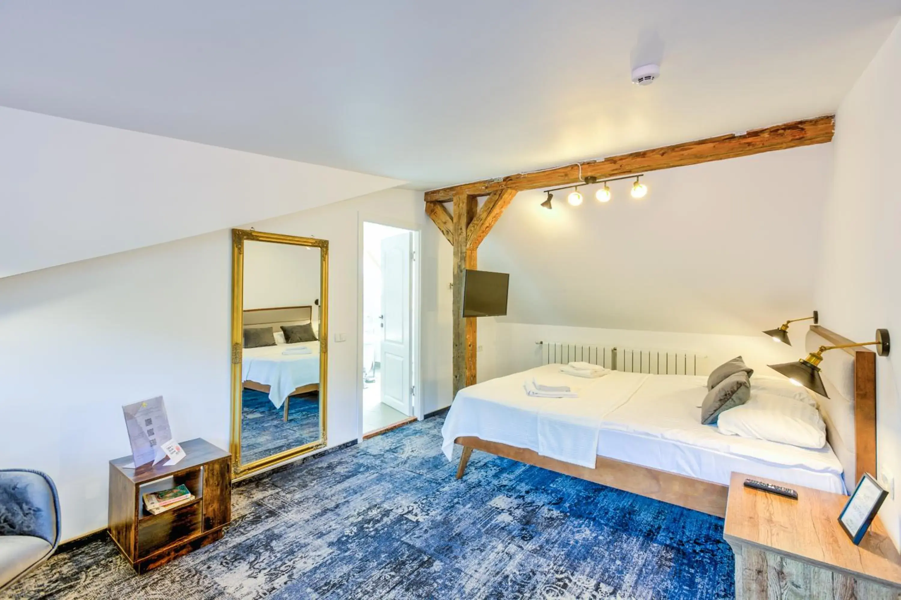 Bed in Residence Central Annapolis Bed in Residence Central Annapolis