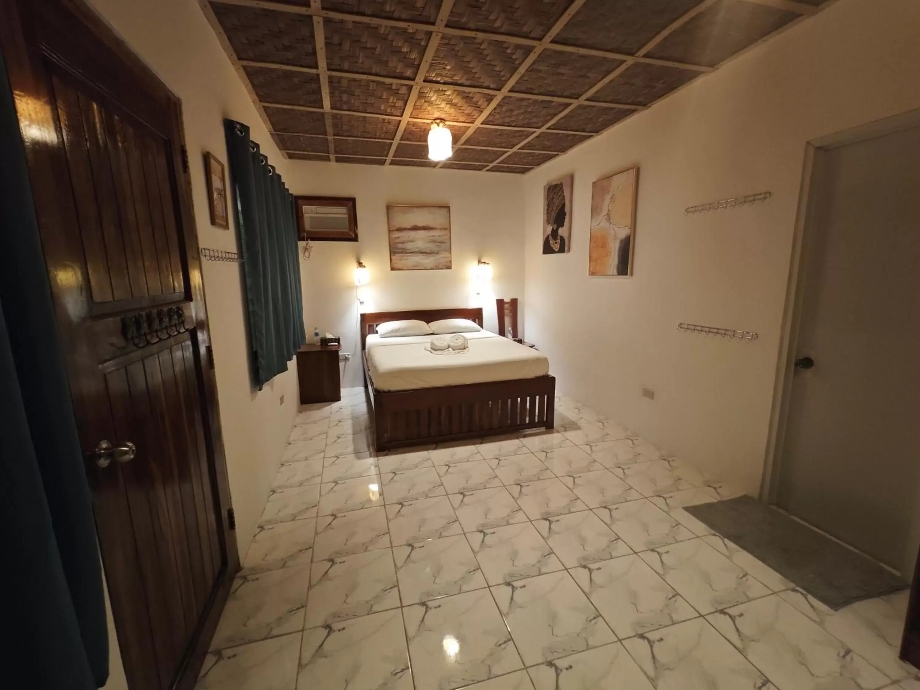 Deluxe Double Room with Sea View in Room-Cola Inn Deluxe Double Room with Sea View in Room-Cola Inn