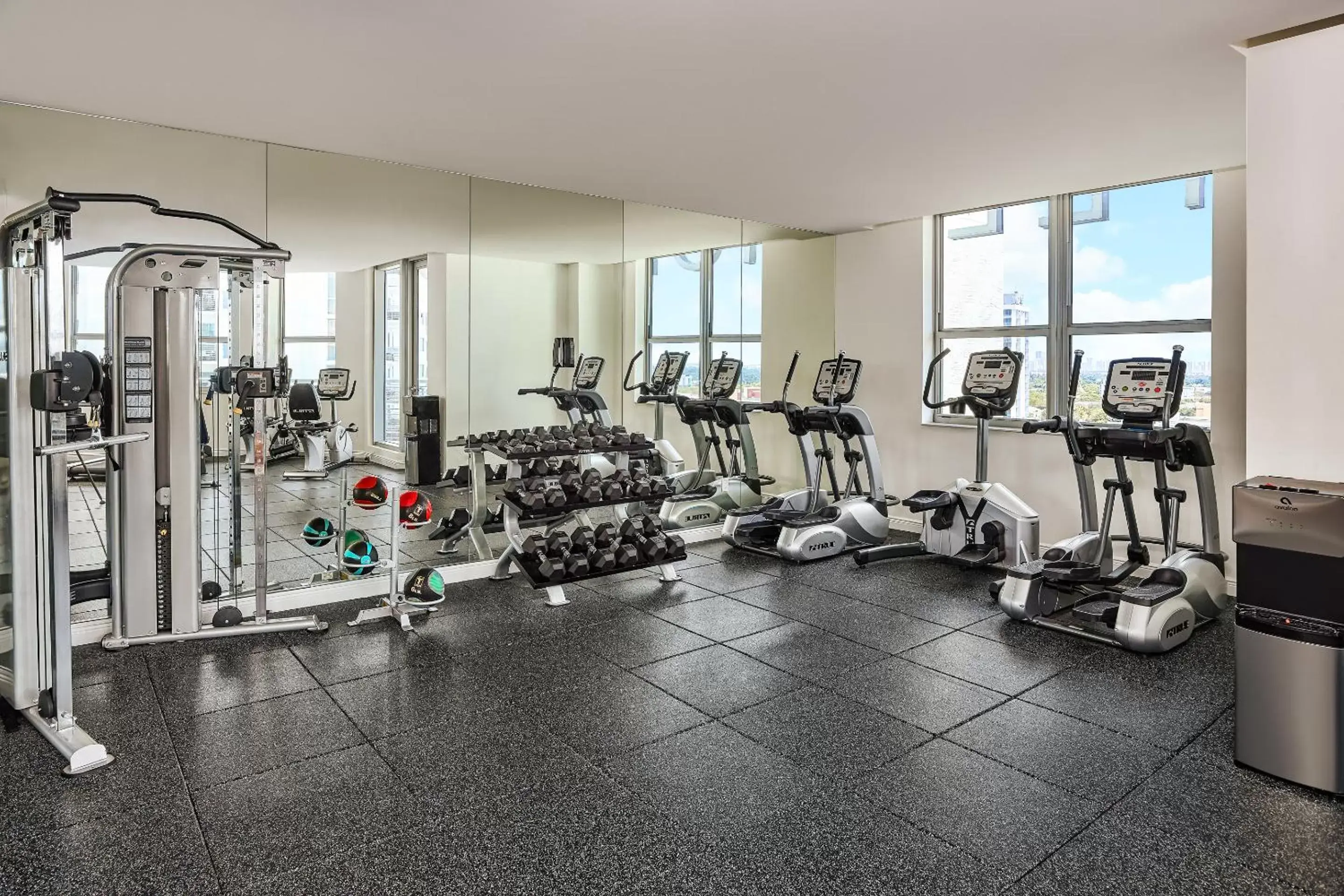 Fitness Center/Facilities in The Circ powered by Sonder