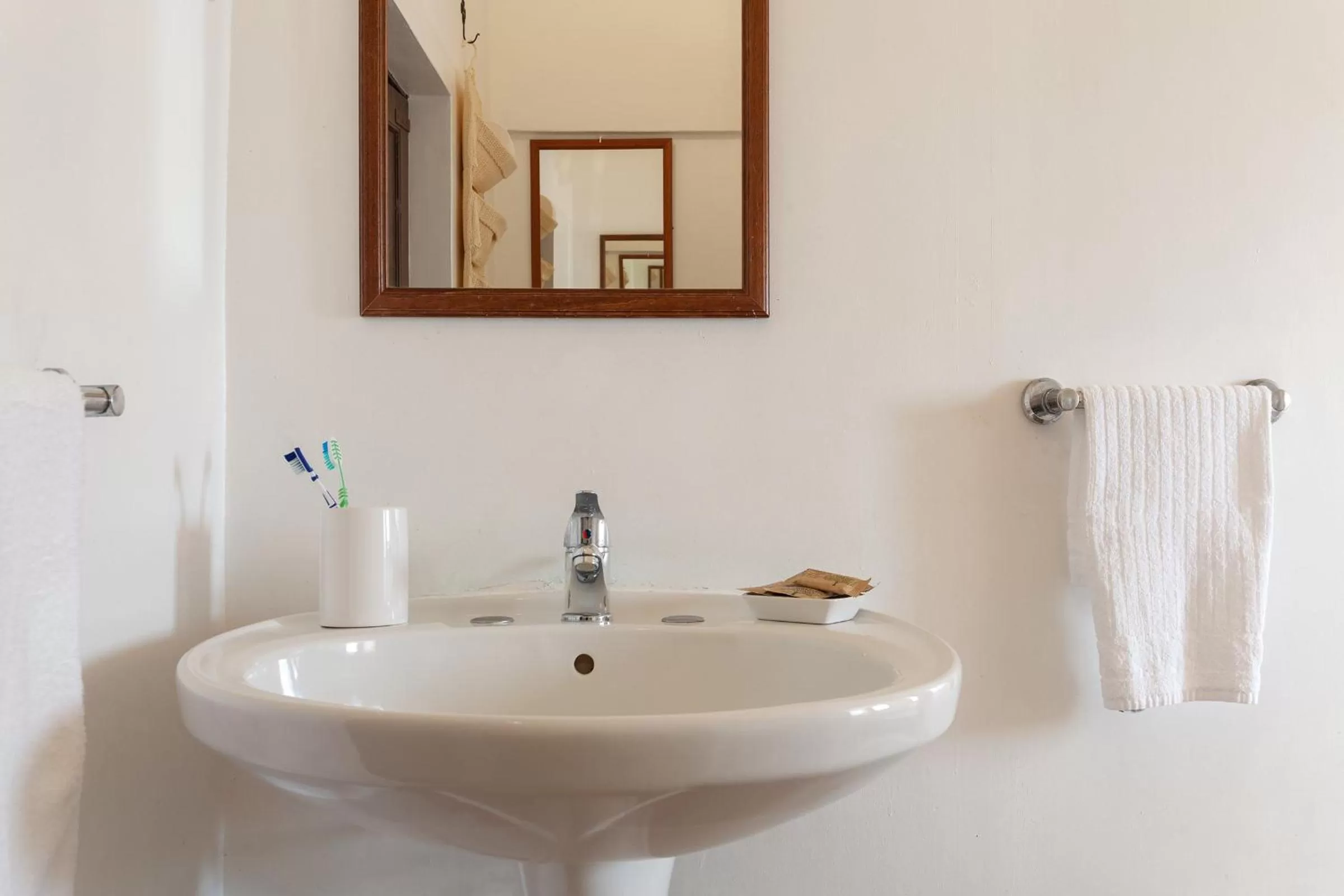 Bathroom in B&B Masseria Santanna