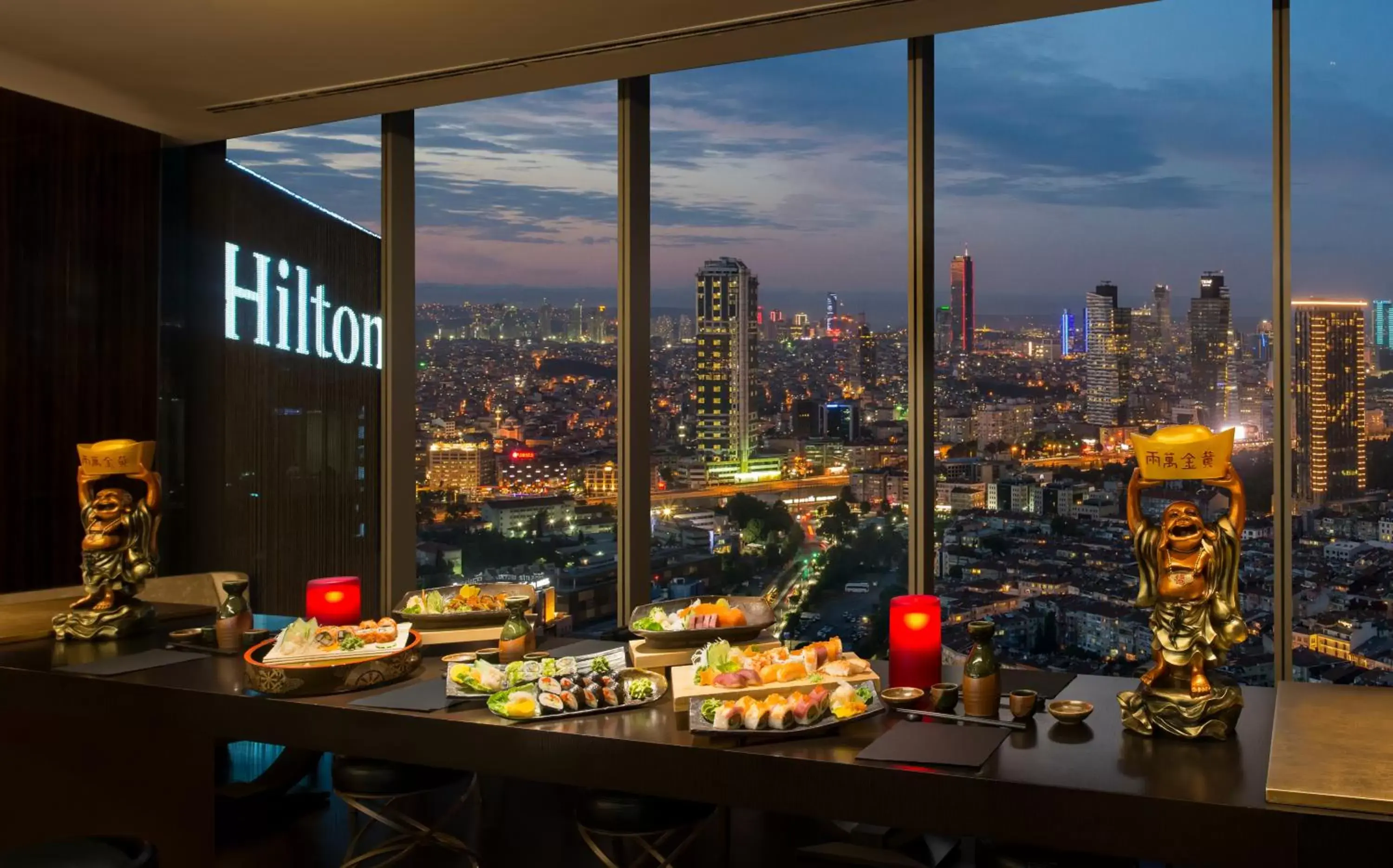 Lounge or bar in Hilton Istanbul Bomonti