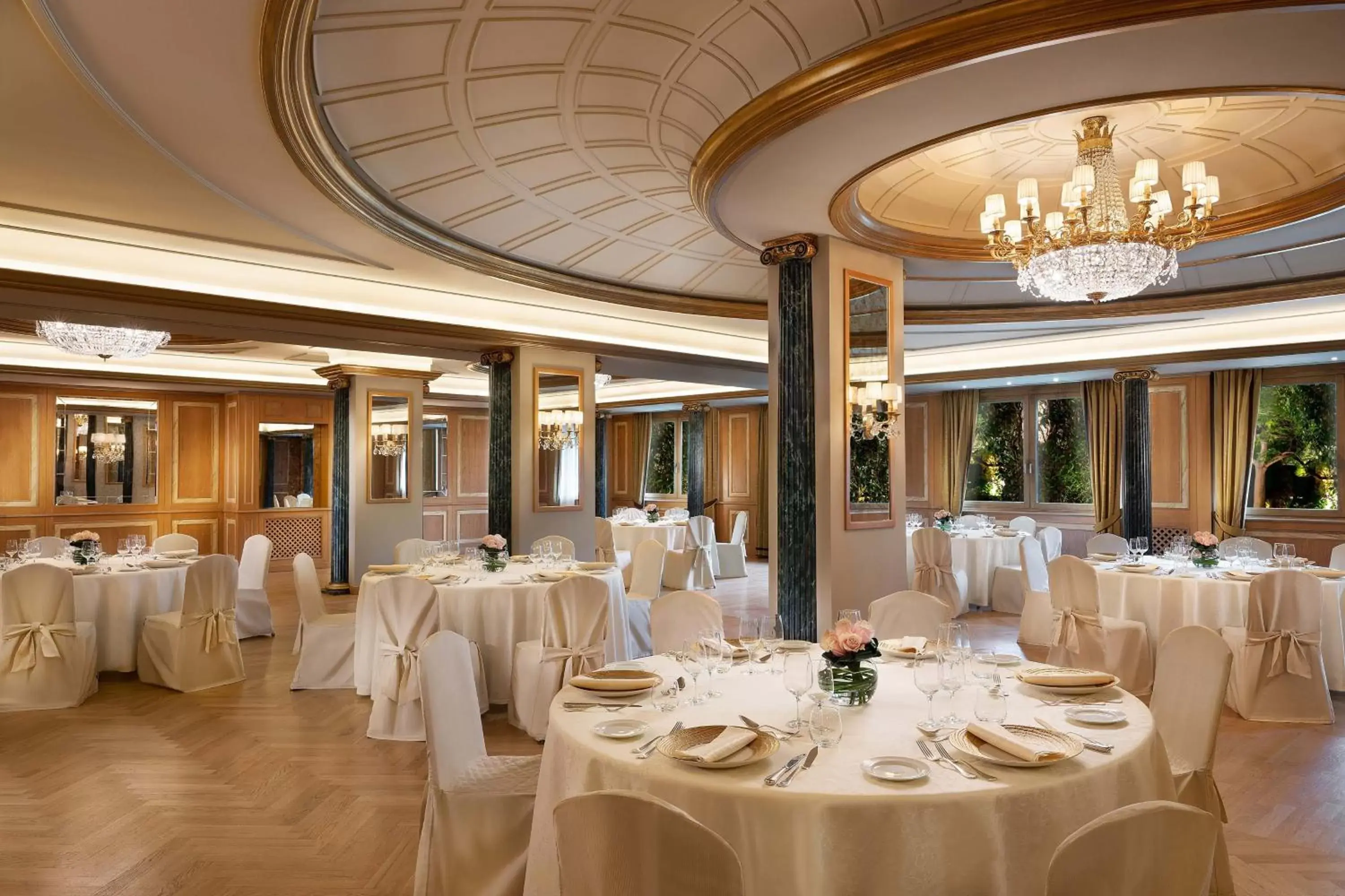 Meeting/conference room, Restaurant/Places to Eat in The Westin Palace, Milan