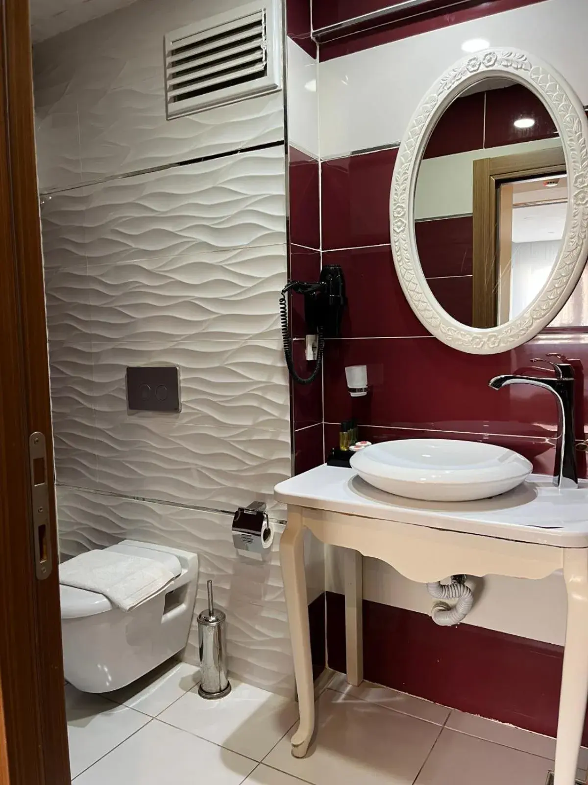 Shower, Bathroom in Elite Marmara Bosphorus Suites Istanbul