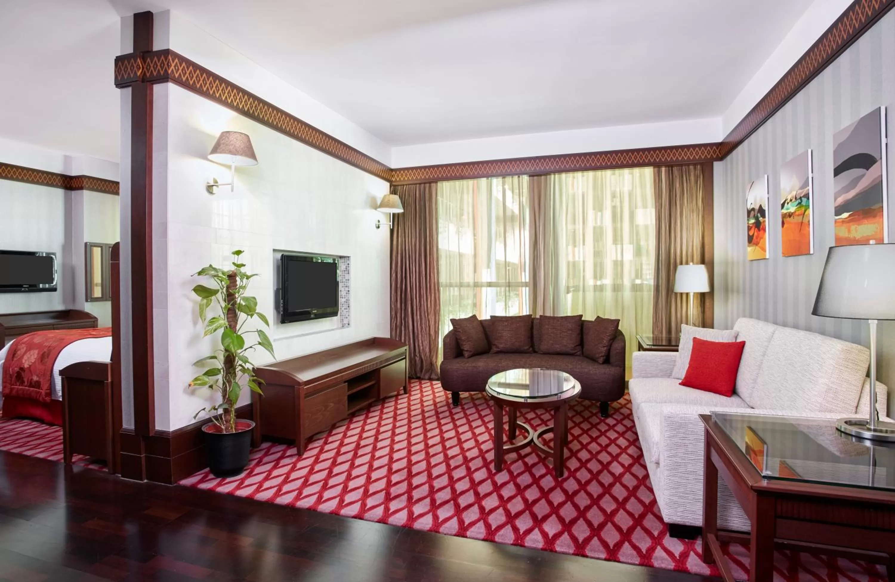 Photo of the whole room, Bed in Holiday Inn Kuwait Al Thuraya City by IHG