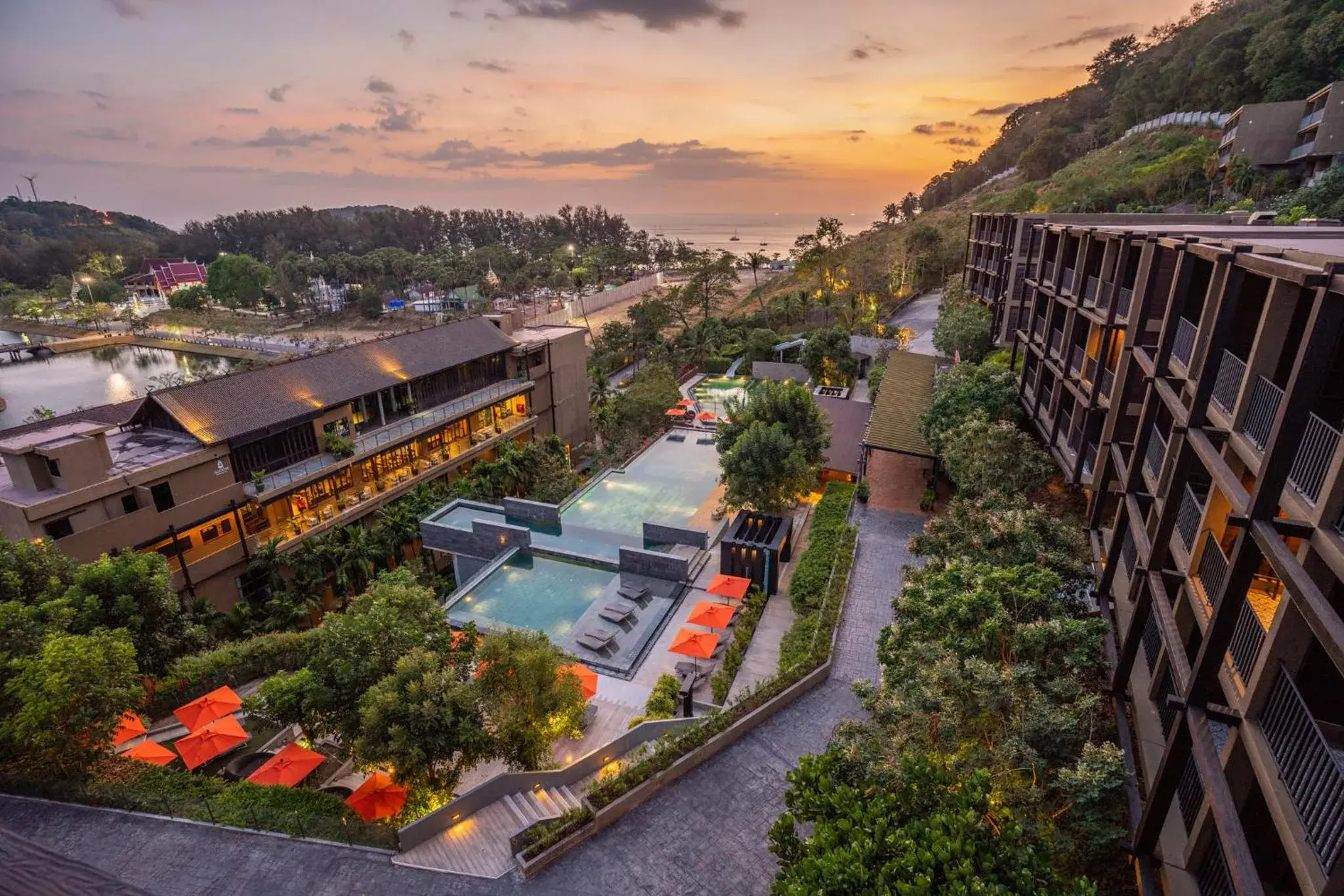 Property building in SUNSURI PHUKET, Nai Harn Beach Property building in SUNSURI PHUKET, Nai Harn Beach