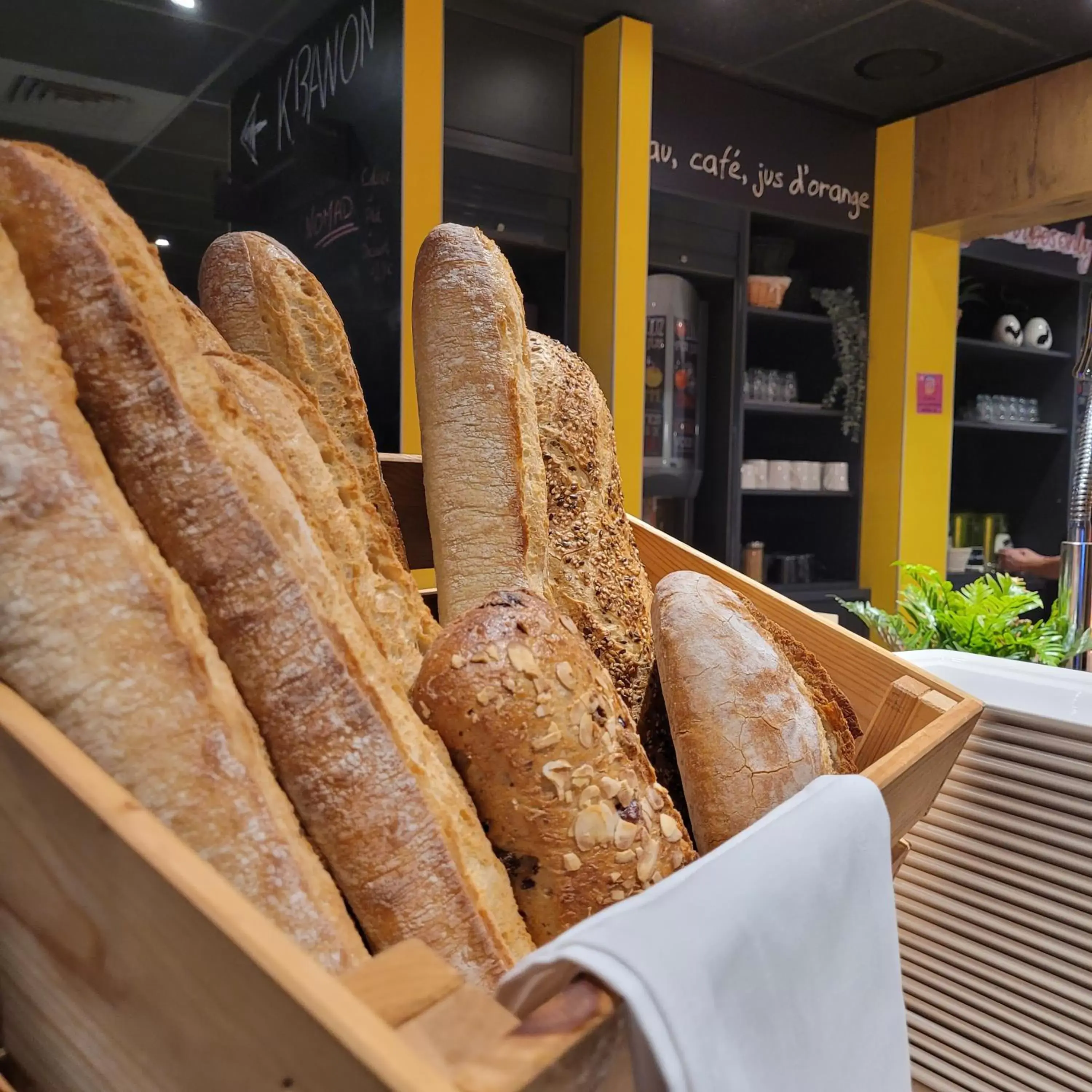 Breakfast in ibis Aix en Provence Breakfast in ibis Aix en Provence