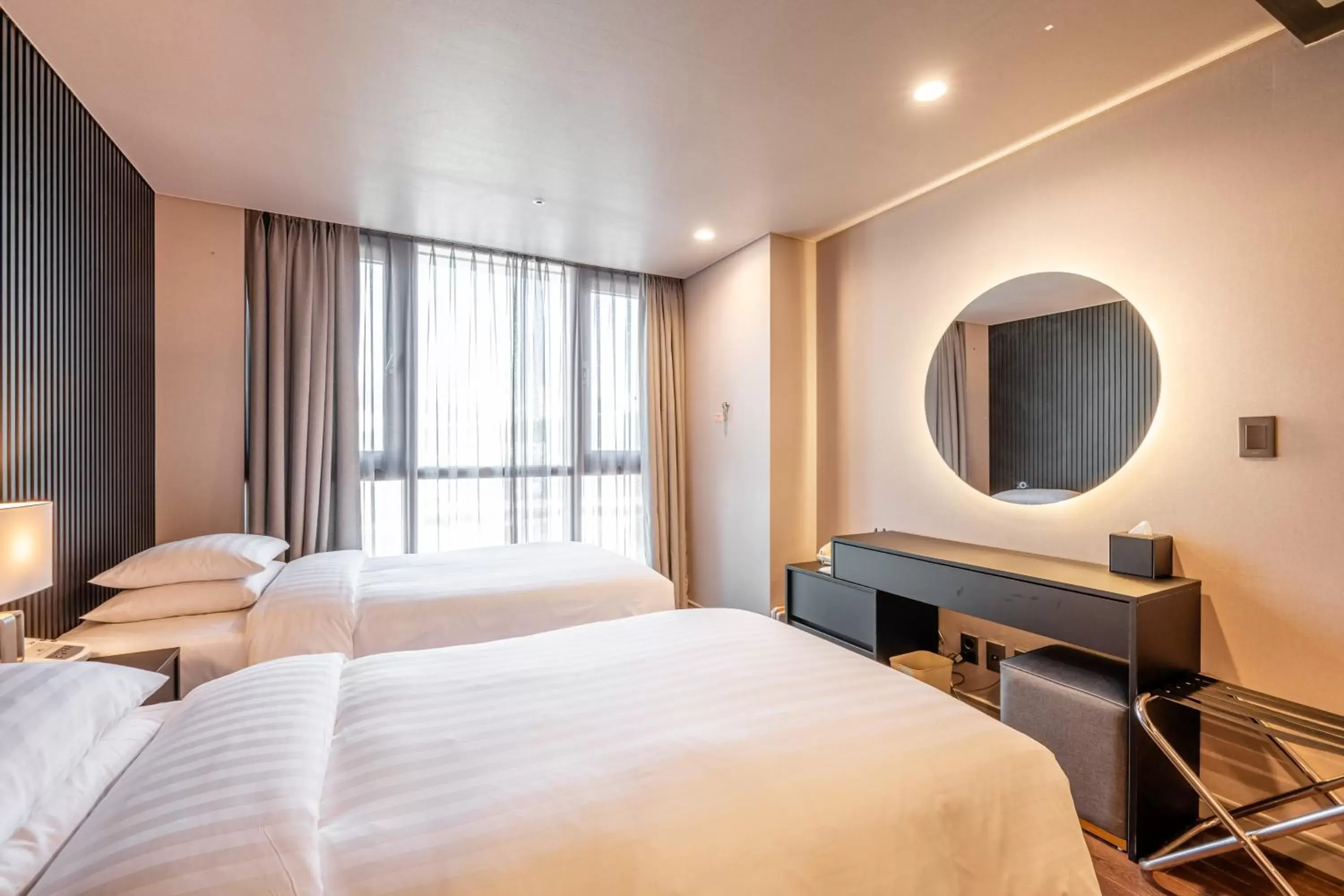 Bed in Haeundae Centum Hotel