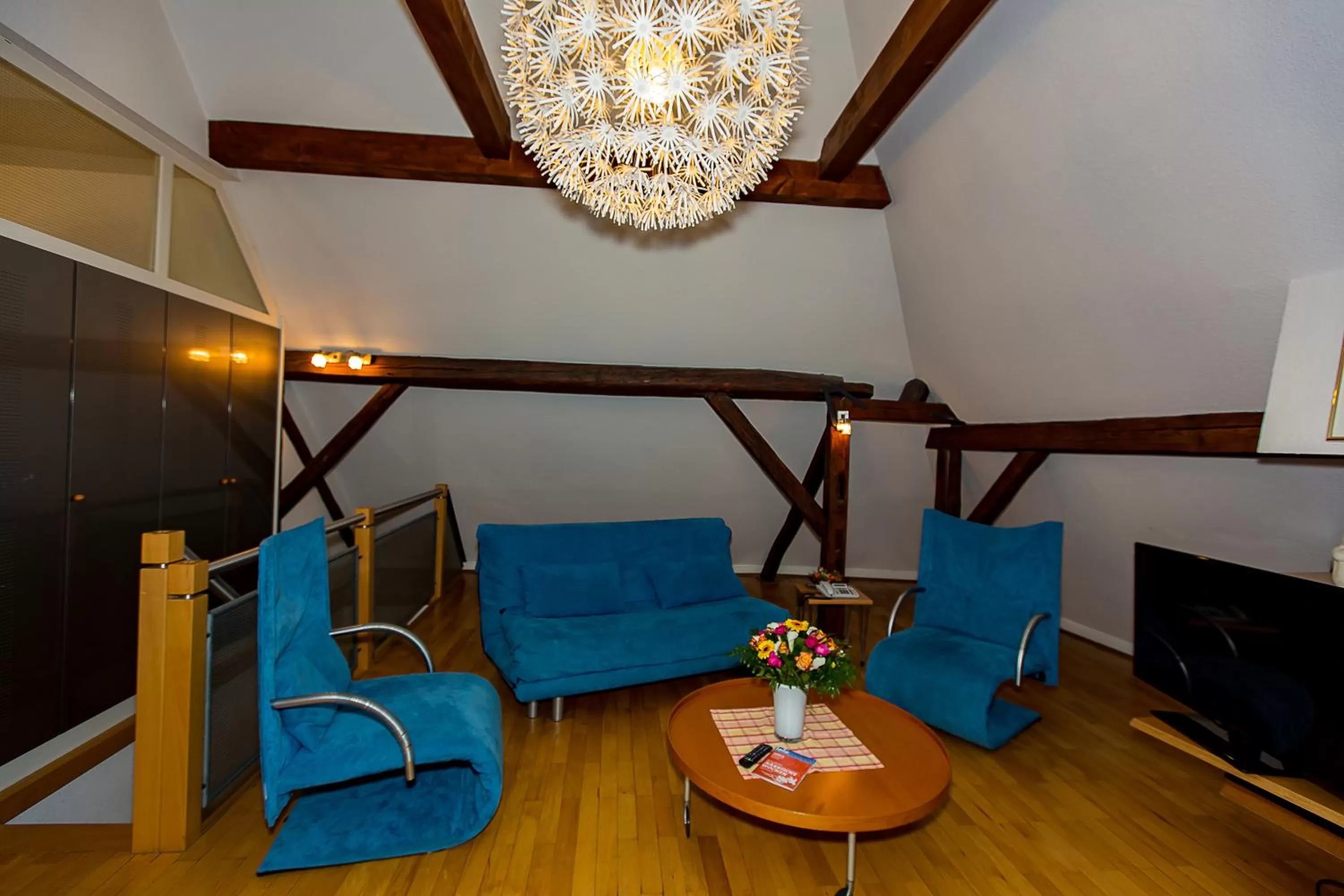 Coffee/tea facilities in Hotel Goldener Falke