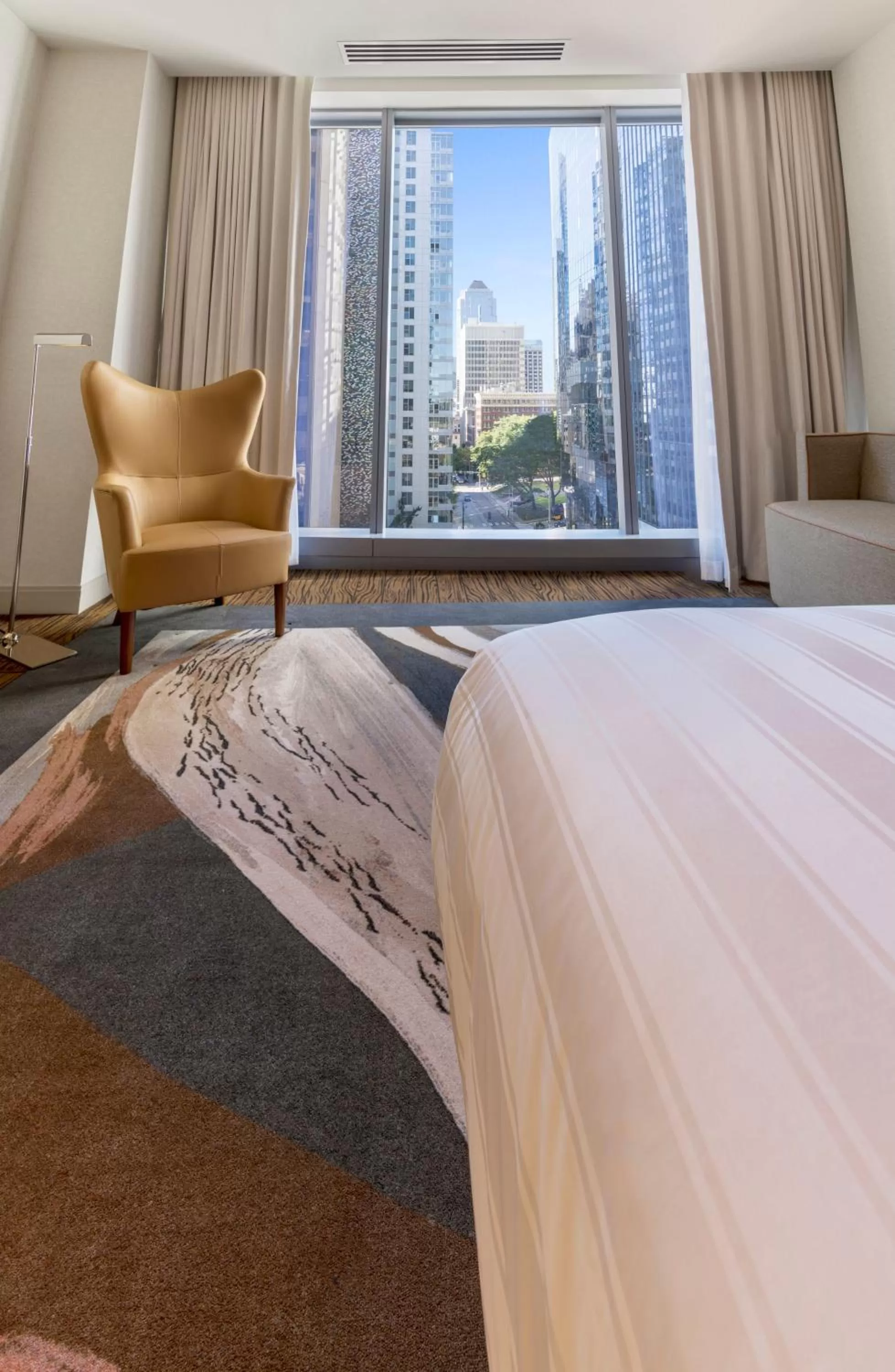 City view, Bed in Lotte Hotel Seattle