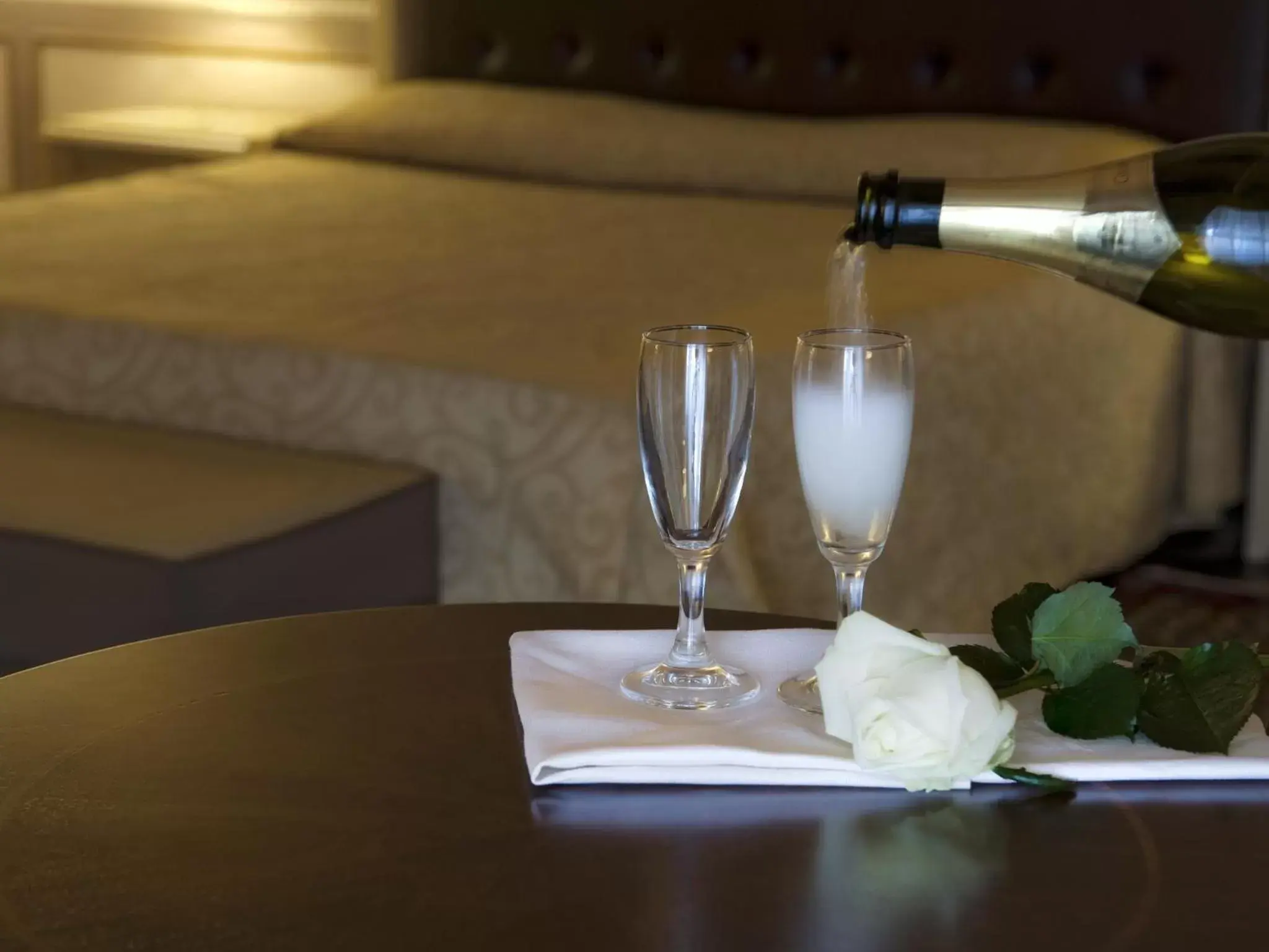 Food and drinks in Hotel Manganelli Palace Food and drinks in Hotel Manganelli Palace