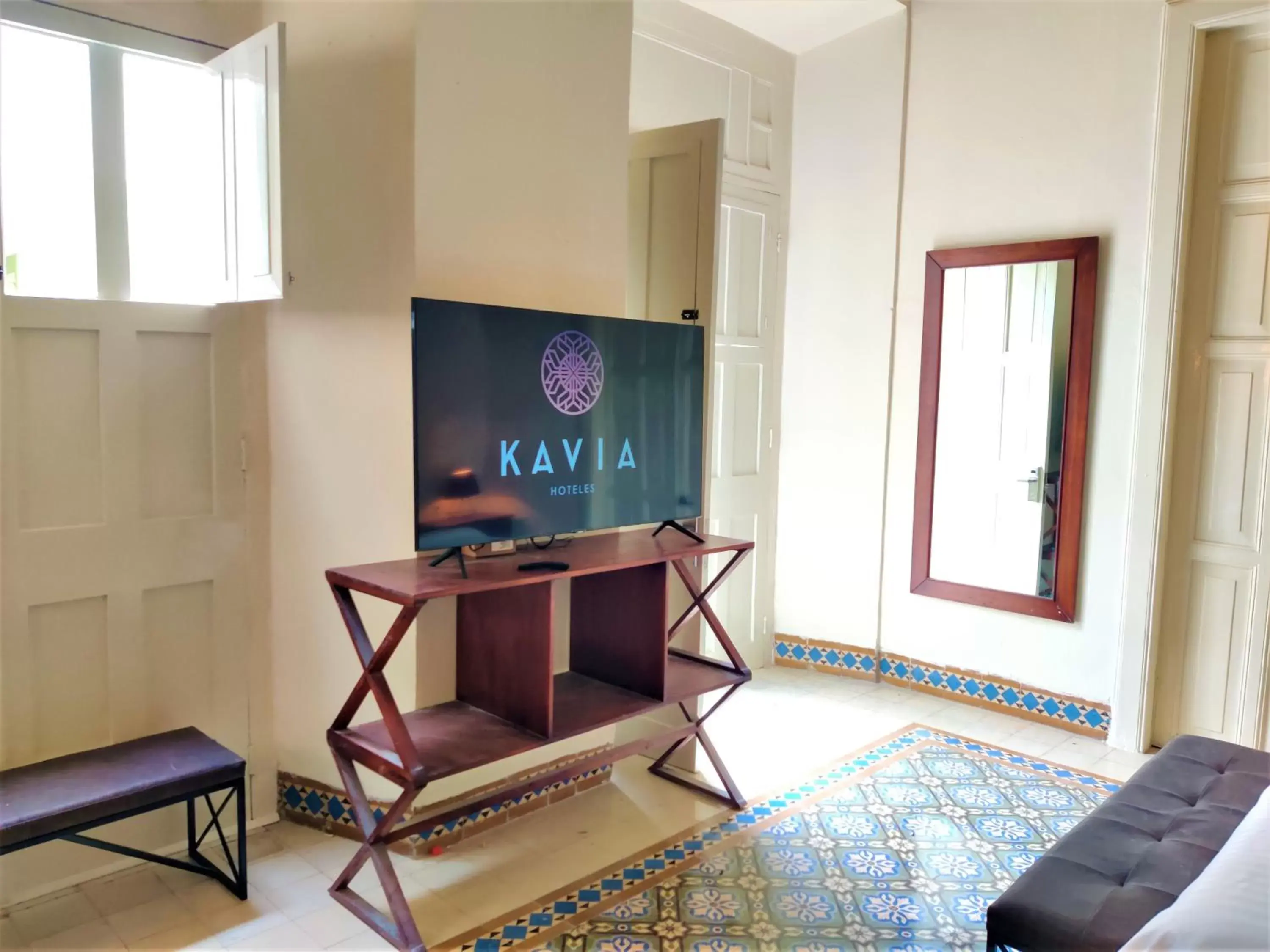 TV and multimedia, TV/Entertainment Center in Hotel Boutique La Casona by Kavia