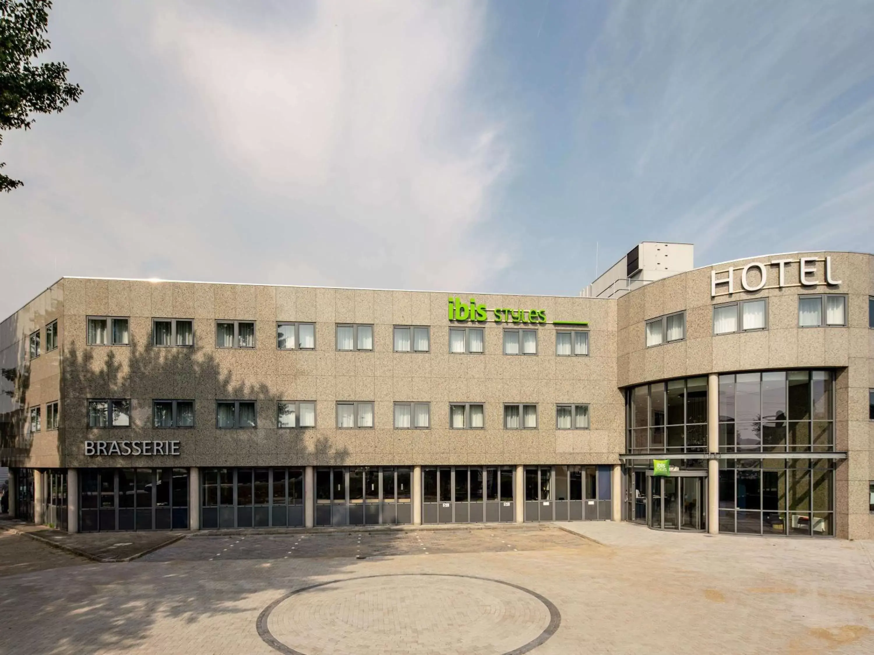 Property building in ibis Styles Almere