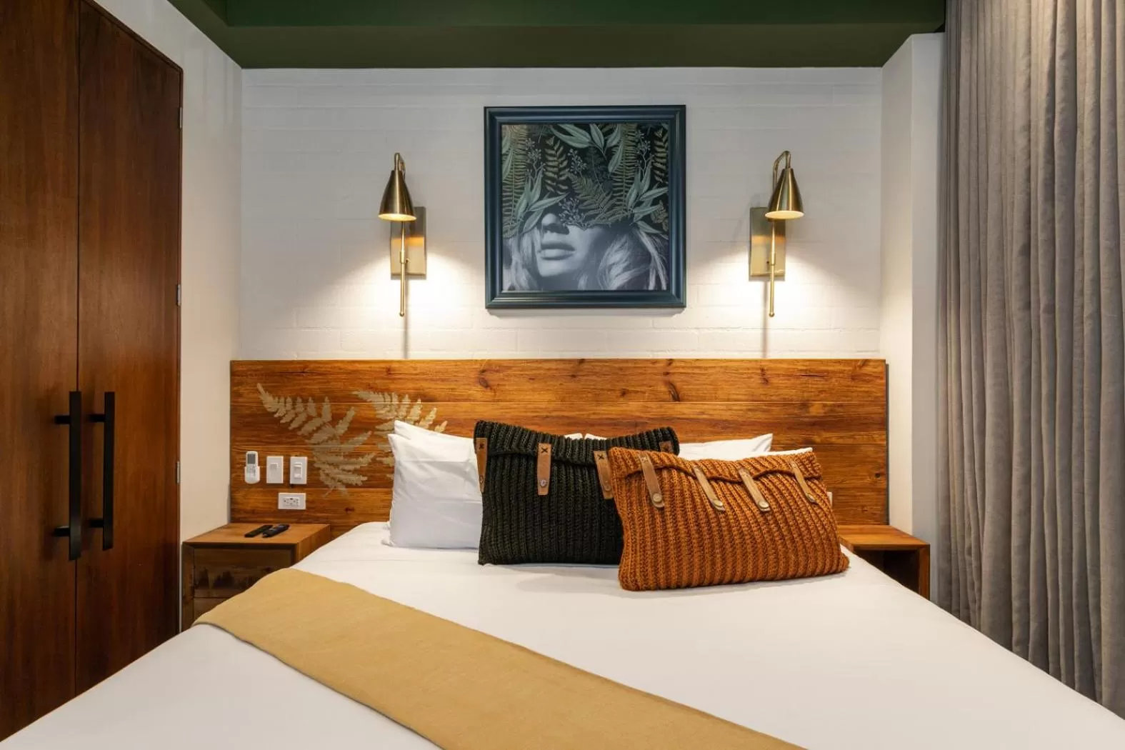 Bed in Celestino Boutique Hotel