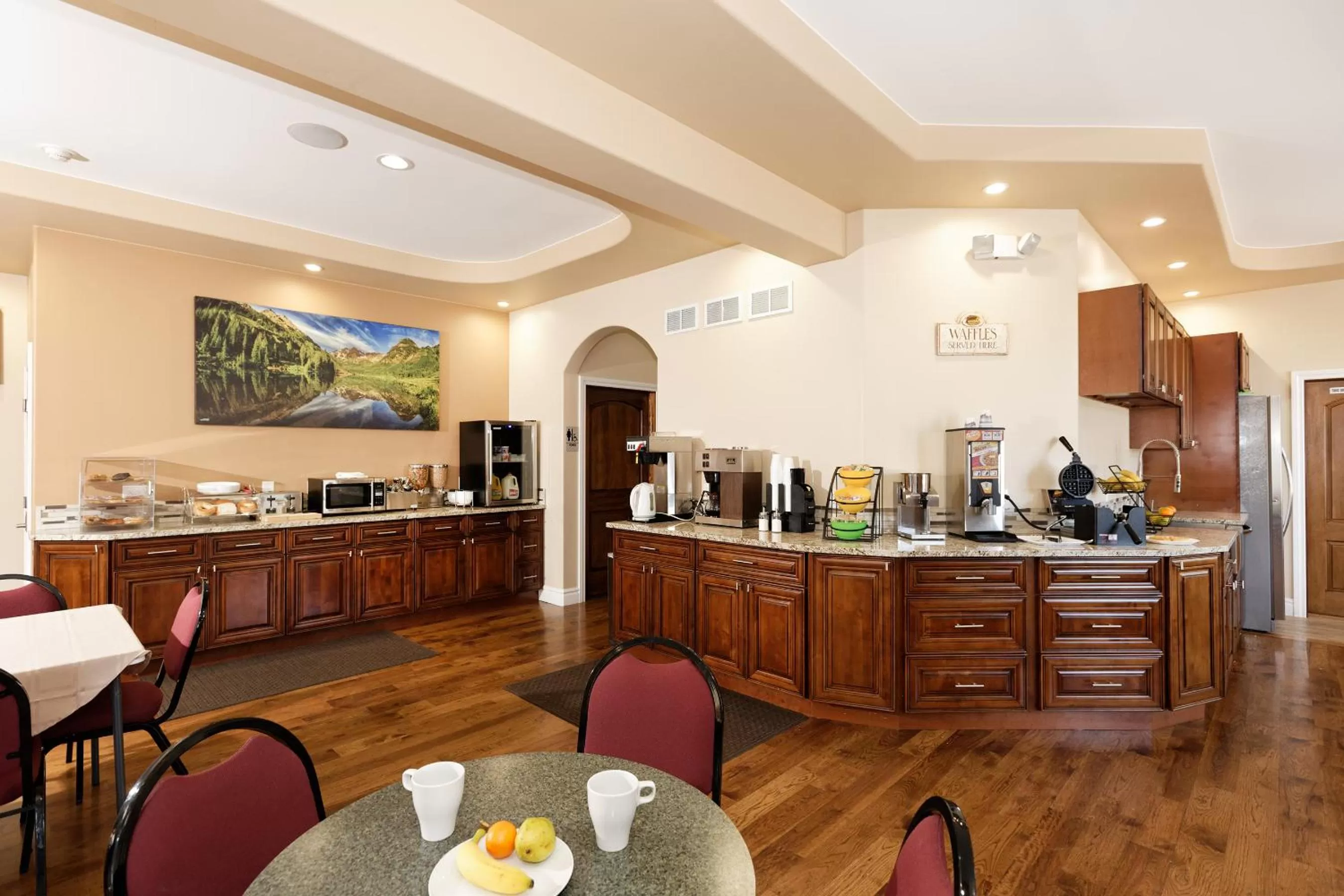 Restaurant/places to eat in Glenwood Springs Inn