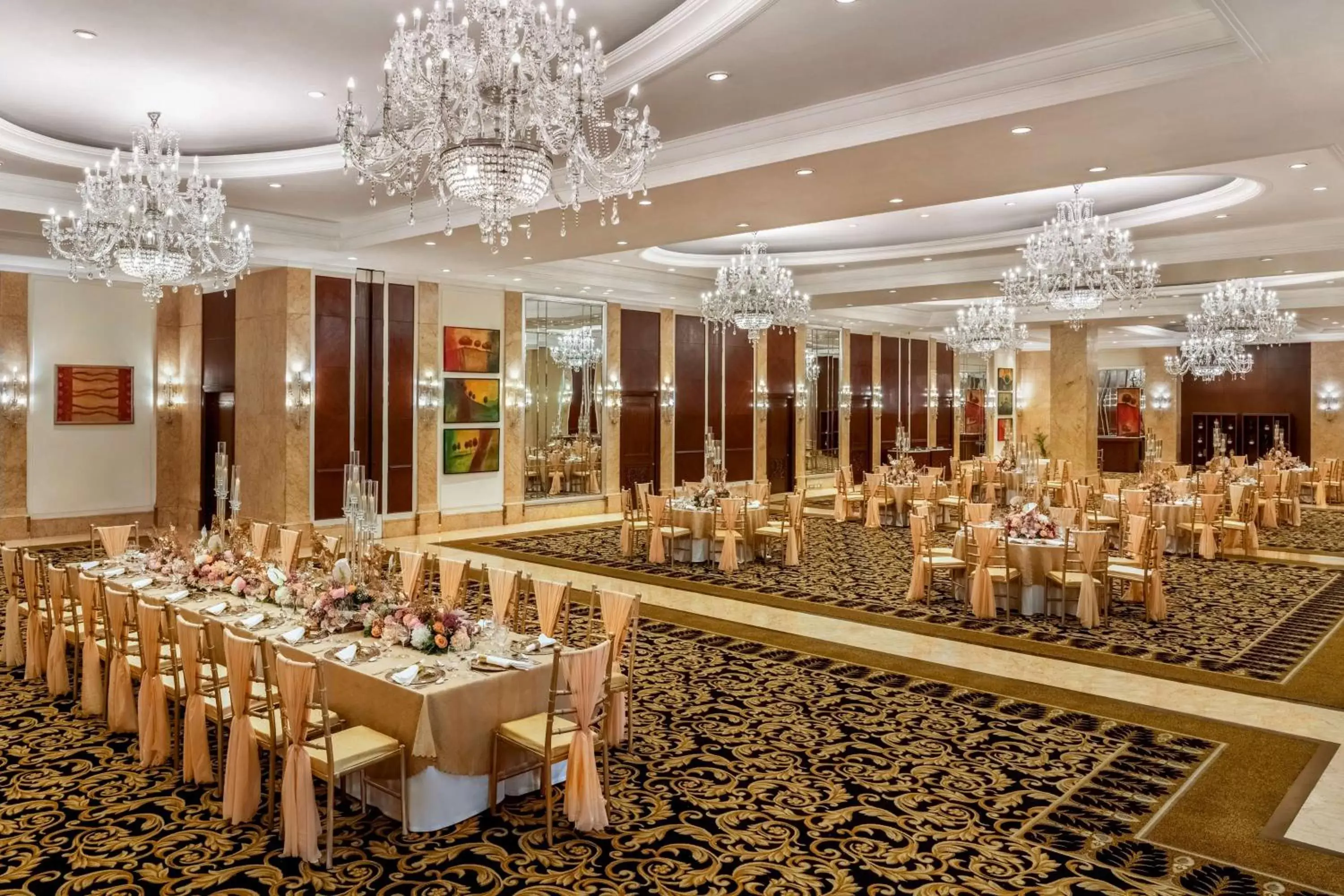 Banquet/Function facilities, Restaurant/Places to Eat in Shangri-La Eros New Delhi