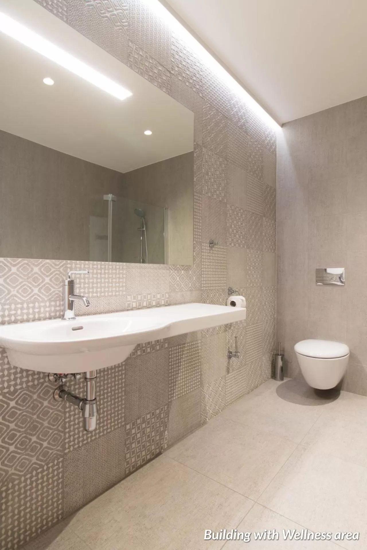 Shower in Hotel Spichrz