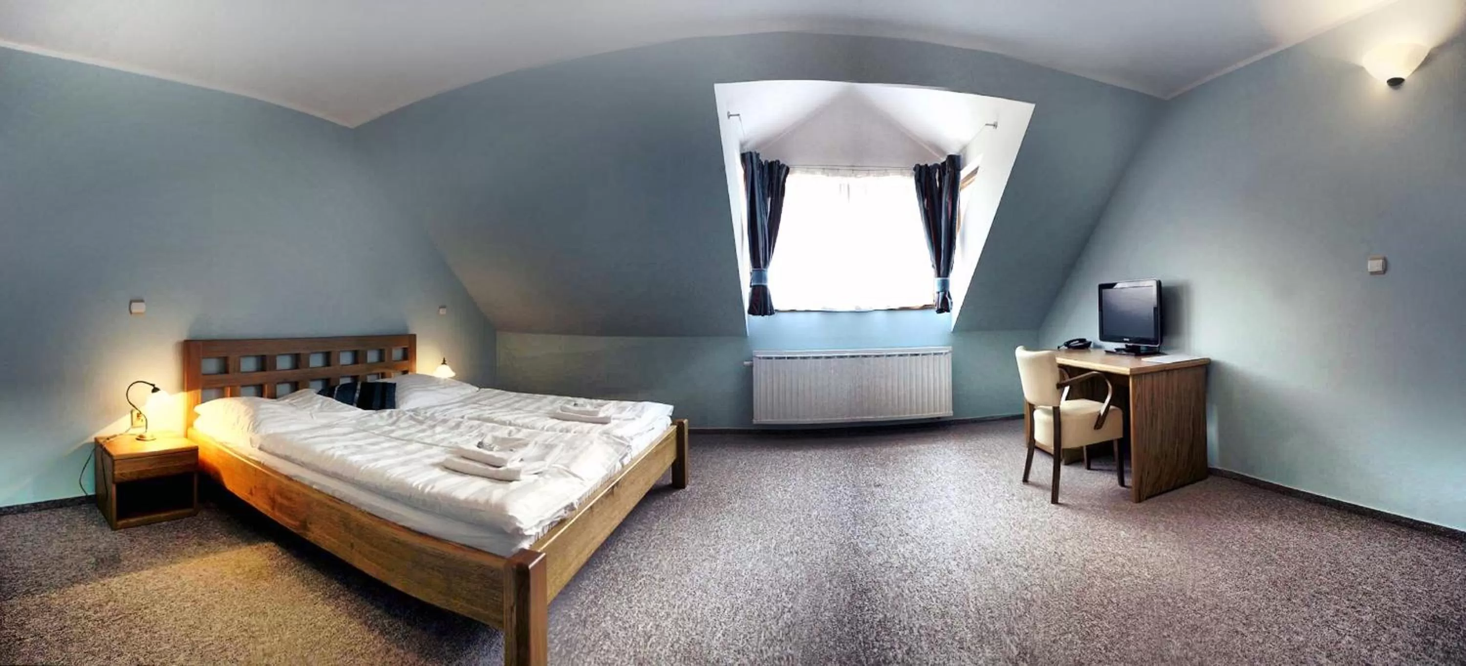 Bedroom, Bed in Hotel Farma Vysoká