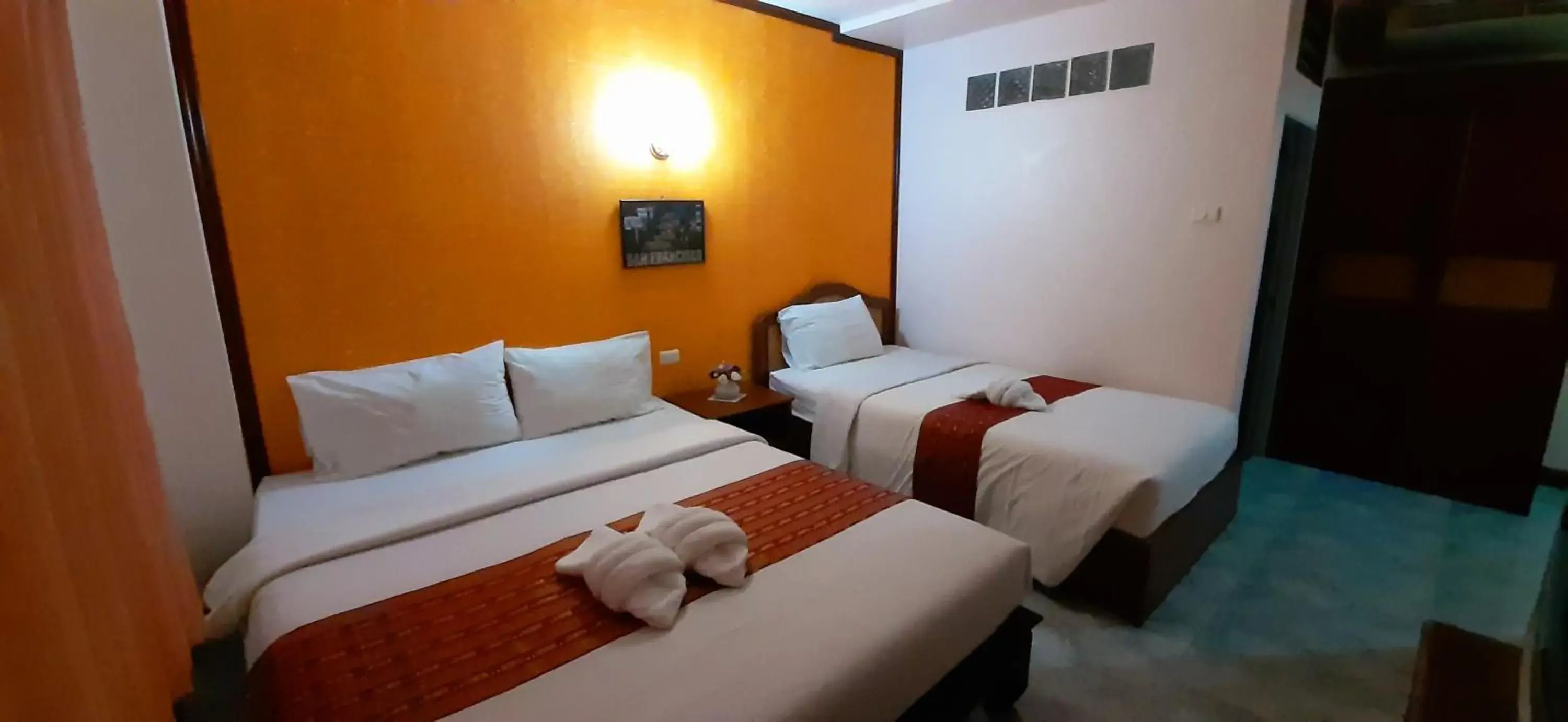 Bed in Thepparat Lodge Krabi