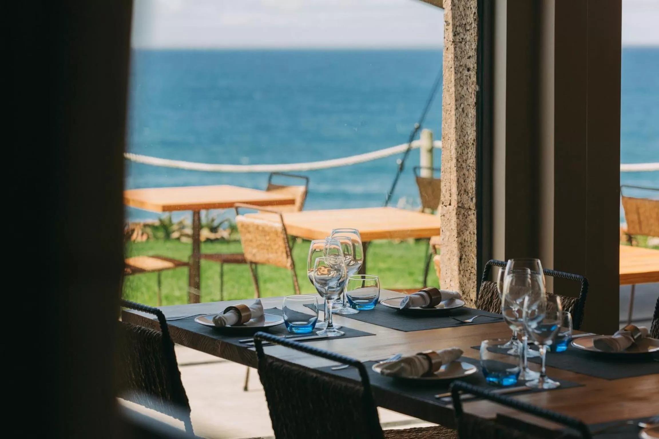 Restaurant/places to eat in Santa Barbara Eco-Beach Resort