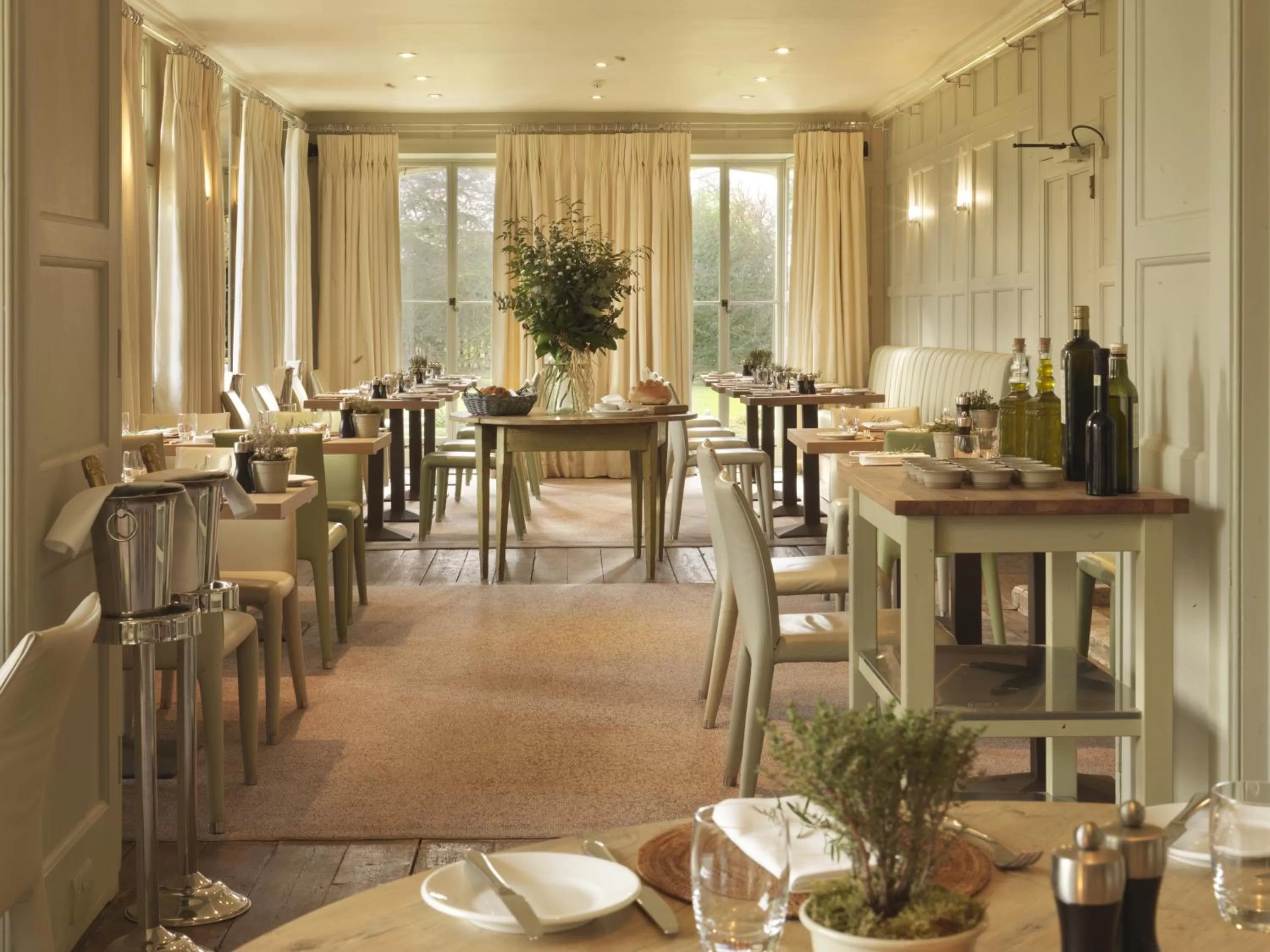 Restaurant/Places to Eat in Barnsley House