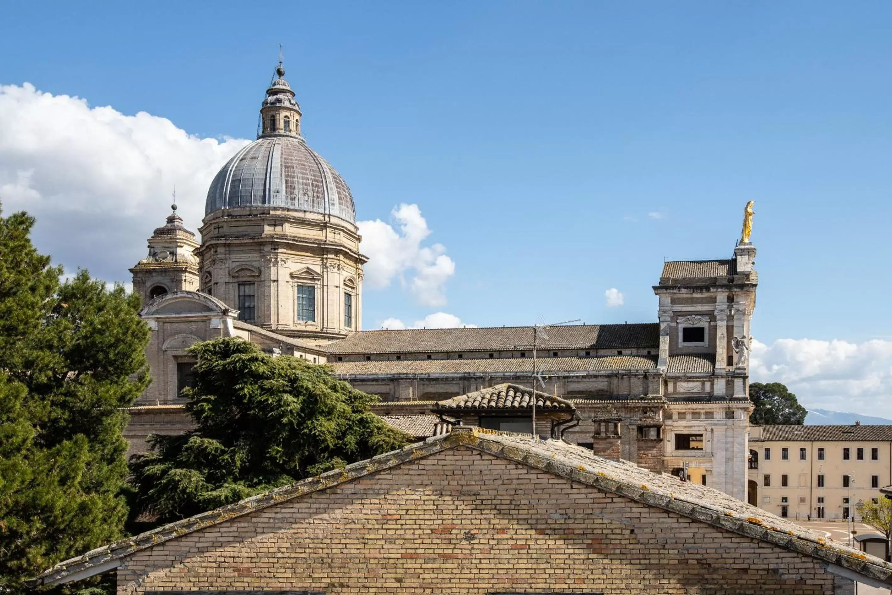 Property building in Dal Moro Gallery Hotel Property building in Dal Moro Gallery Hotel