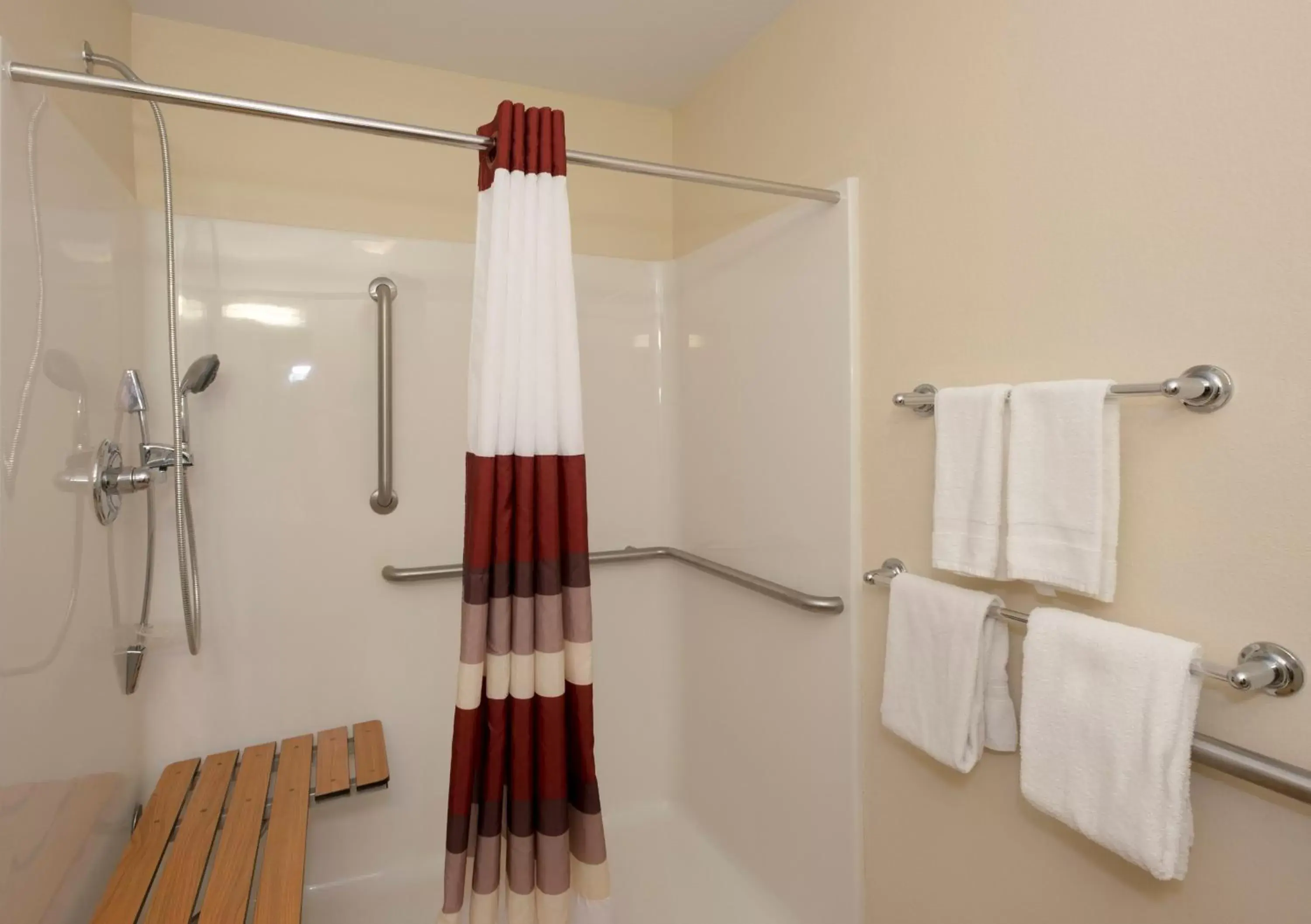 Other, Bathroom in Red Roof Inn Glens Falls - Lake George