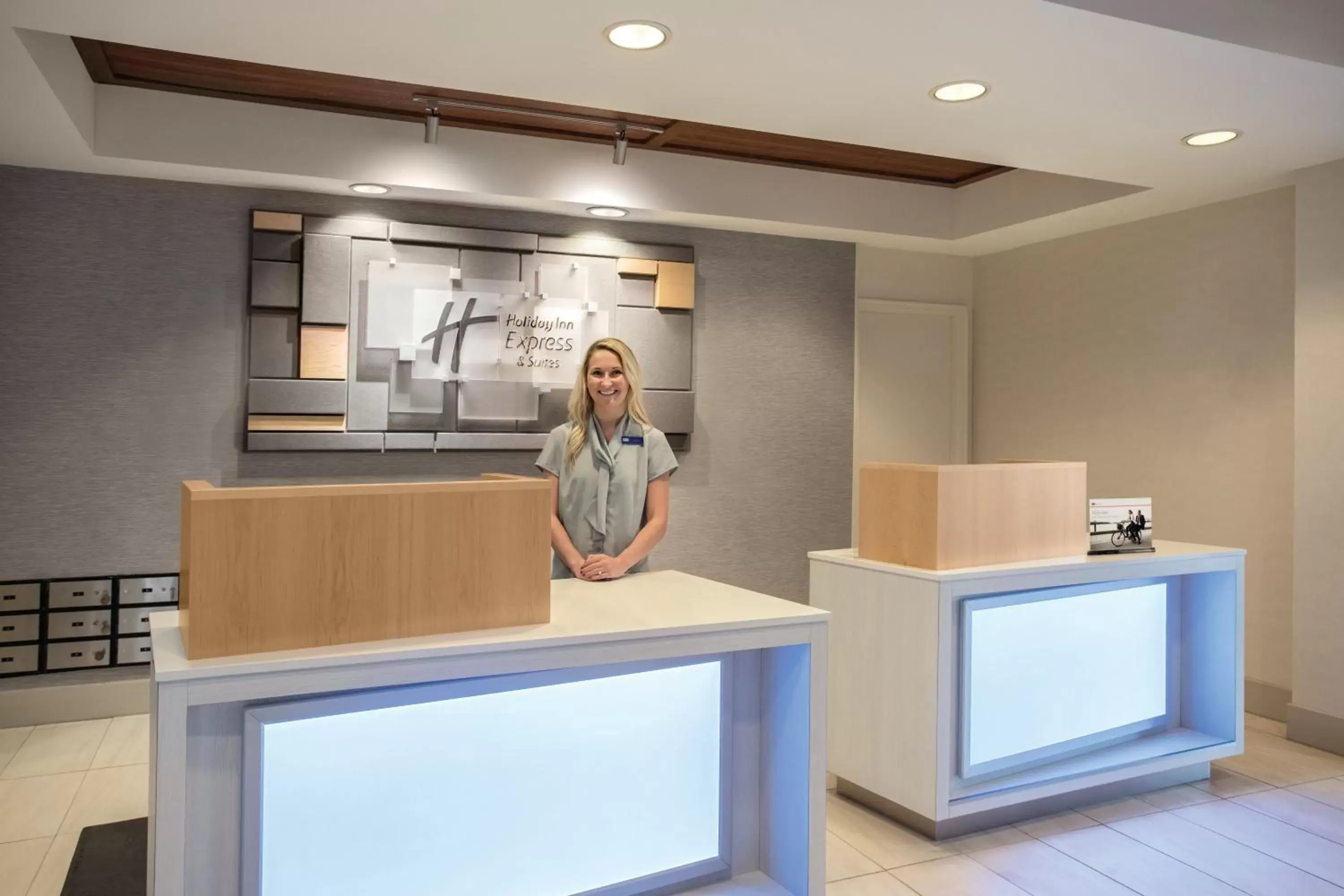 Property building, Lobby/Reception in Holiday Inn Express Hotel & Suites Lawton-Fort Sill, an IHG Hotel