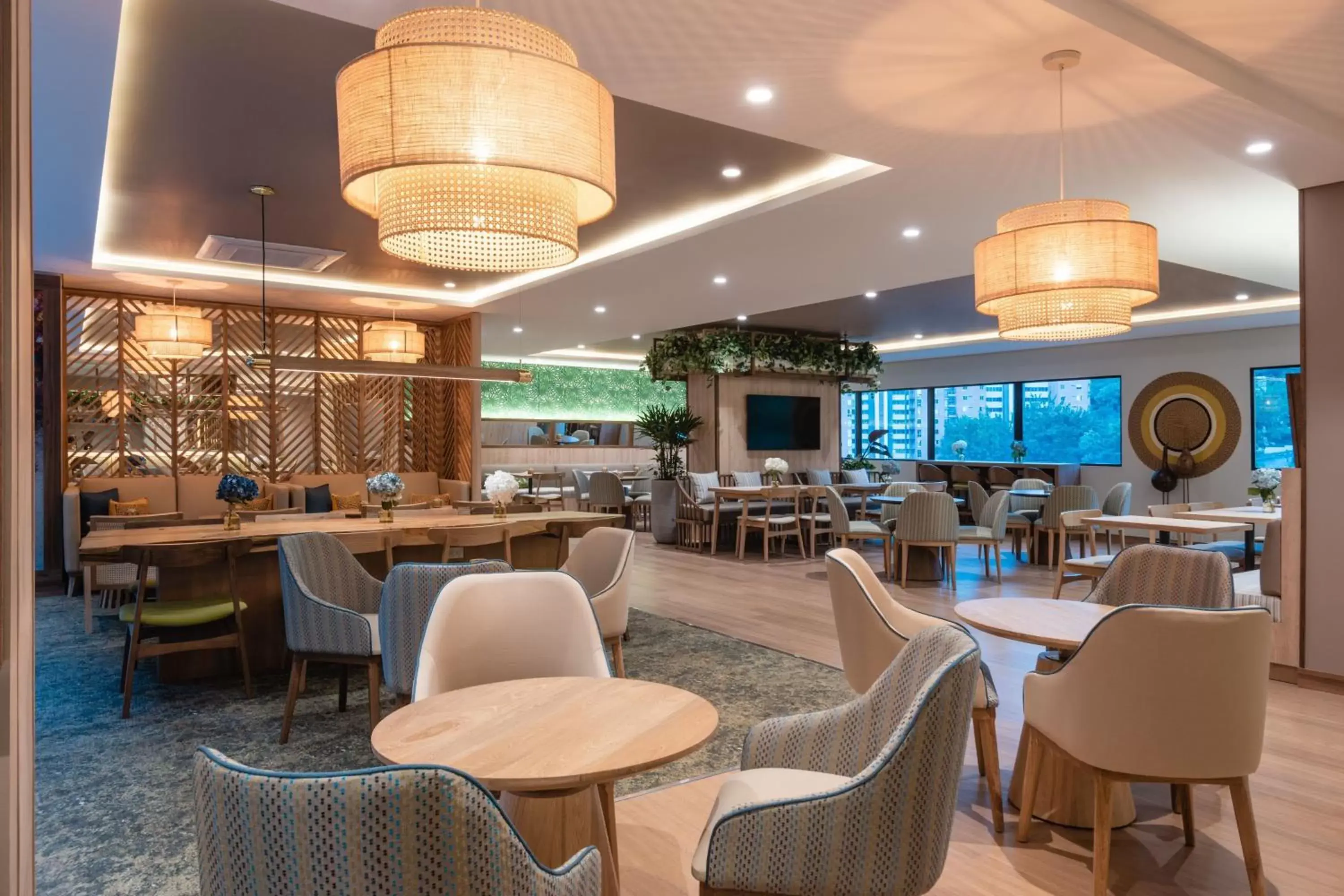 Restaurant/places to eat, Lounge/Bar in Fairfield by Marriott Medellin Sabaneta