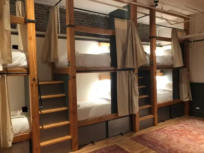 Bunk Bed in Hood River Hotel