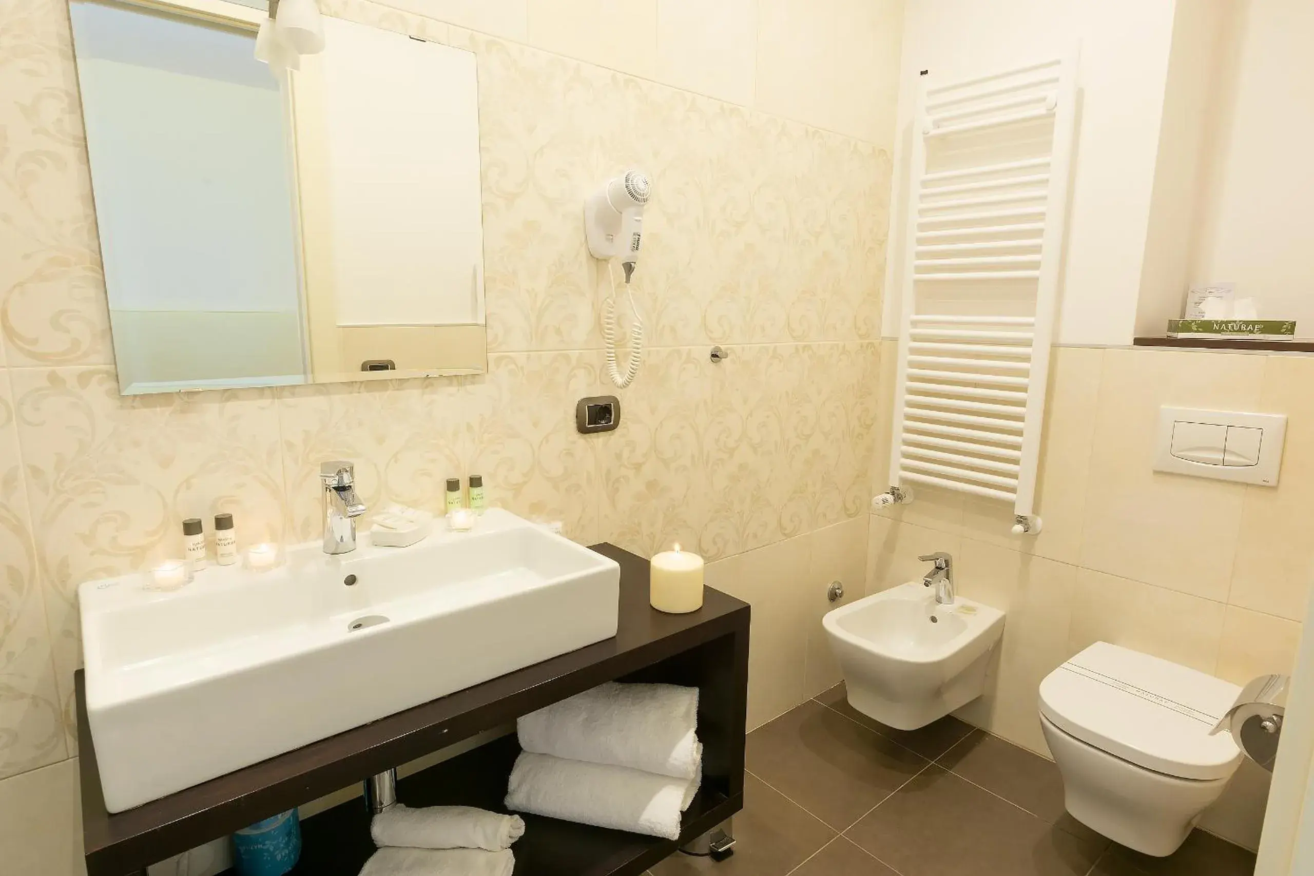 Toilet, Bathroom in Grand Hotel Impero Spa & Resort