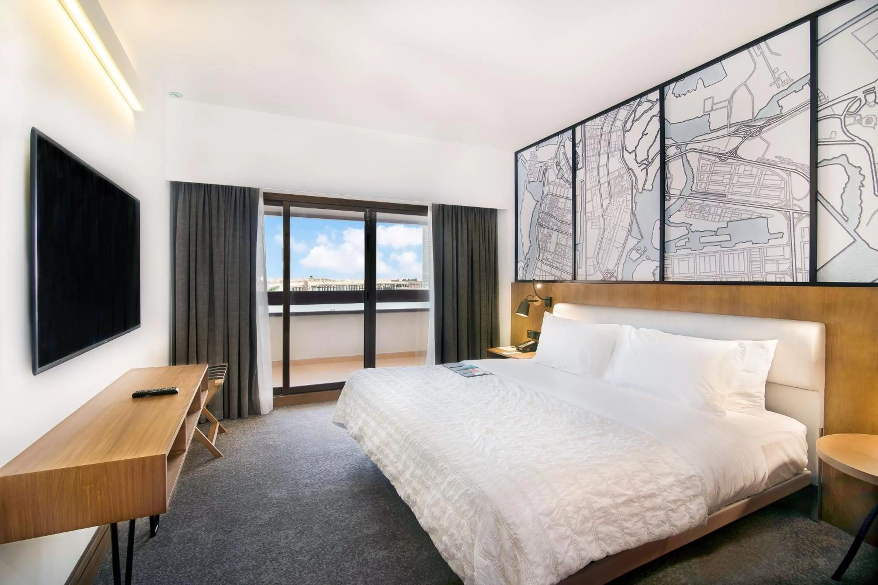 Photo of the whole room, Bed in Le Meridien Abu Dhabi Resort