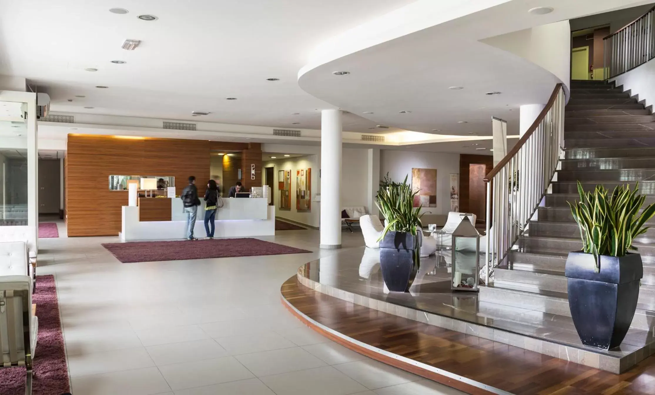 Lobby or reception in Yes Hotel Touring & SPA Lobby or reception in Yes Hotel Touring & SPA