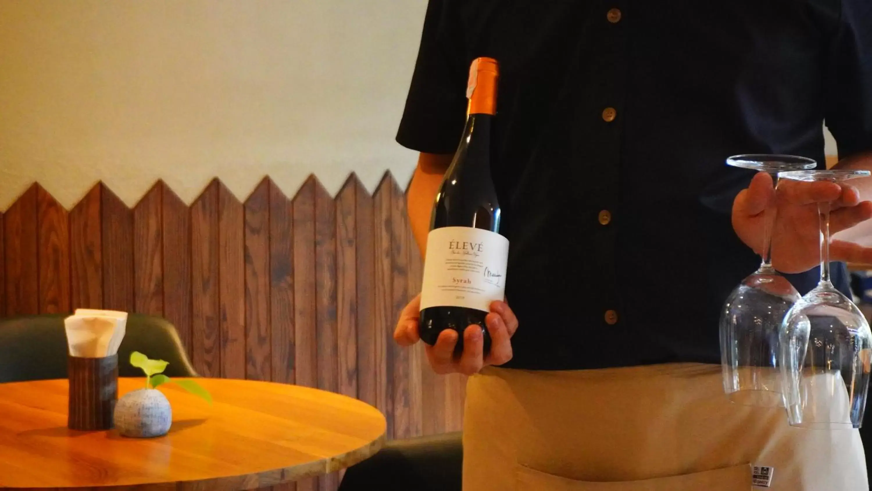 Lounge or bar in karaarom hotel Lounge or bar in karaarom hotel