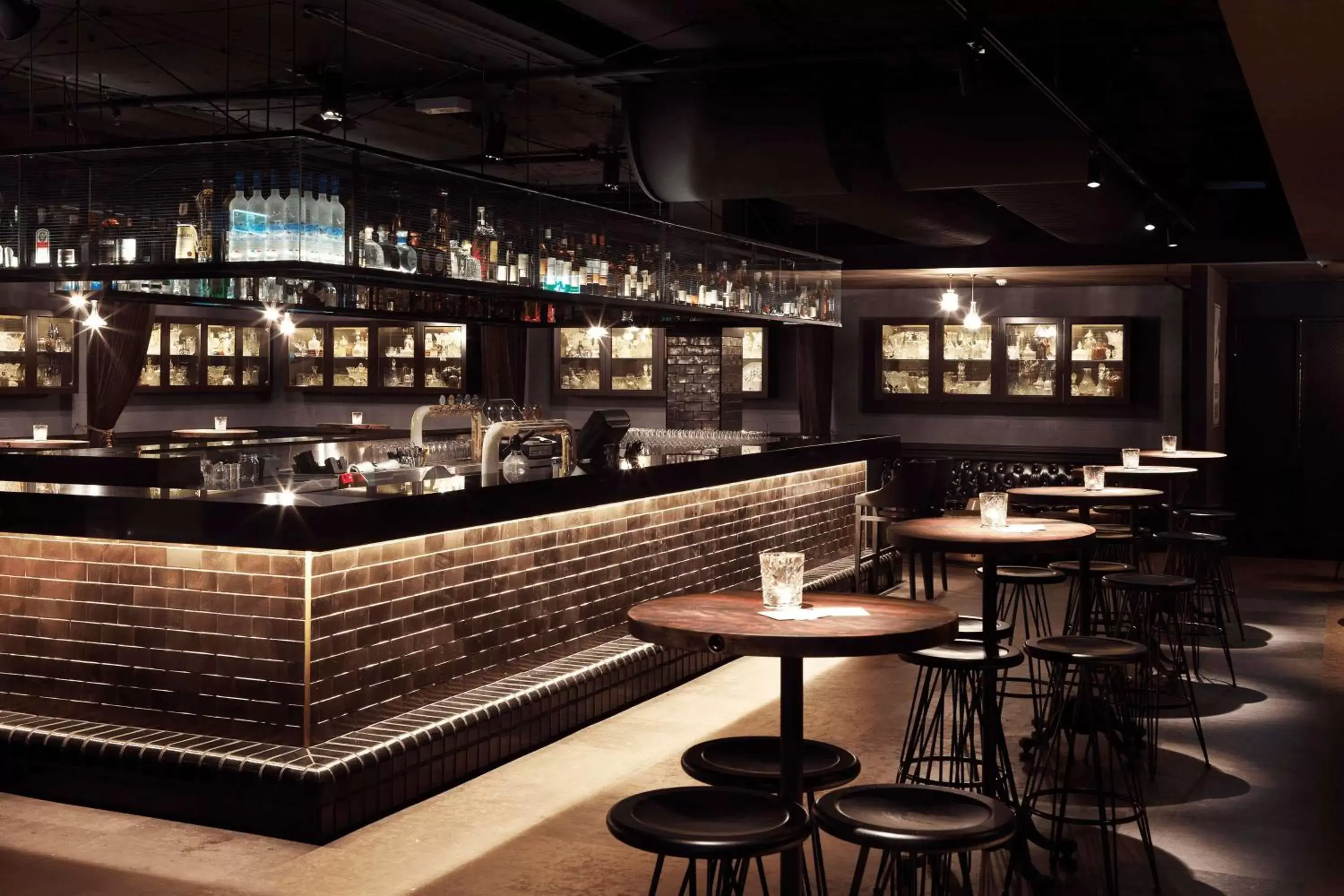 Lounge or bar in QT Canberra Lounge or bar in QT Canberra