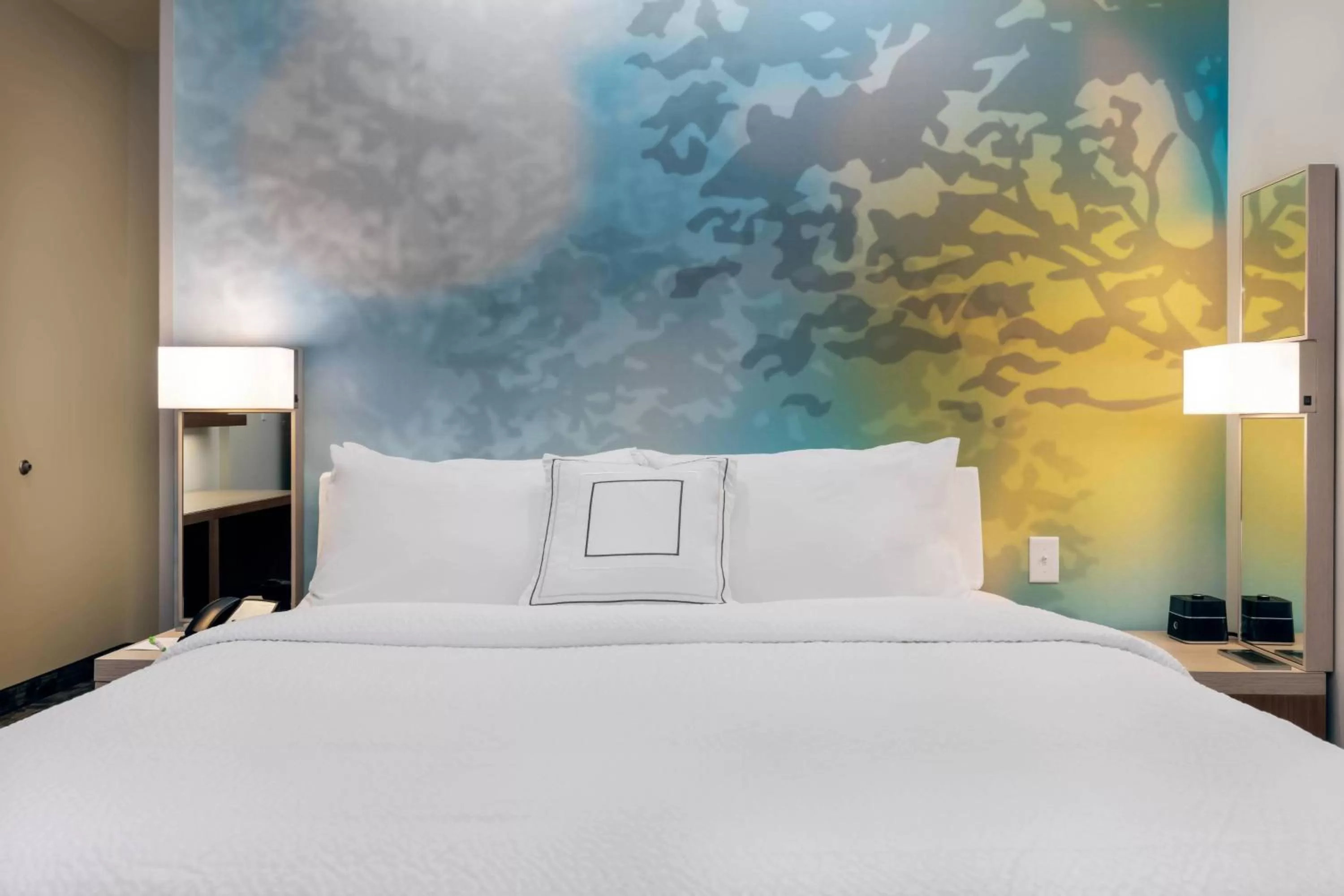 King Room with Sofa Bed - Hearing Accessible in Courtyard by Marriott Savannah Airport