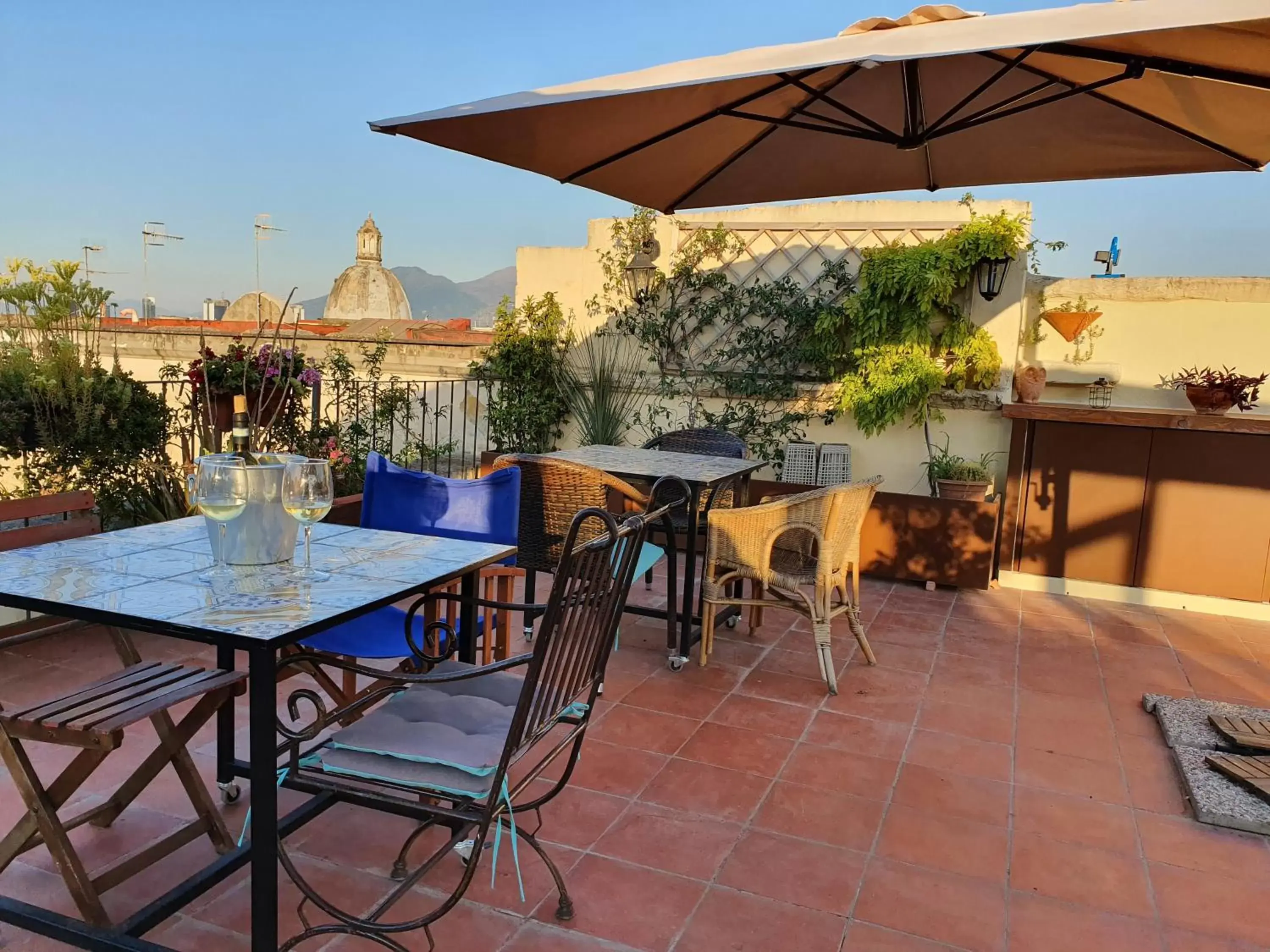 Patio in Spanish Palace Rooms, Suites Apartments & Terraces