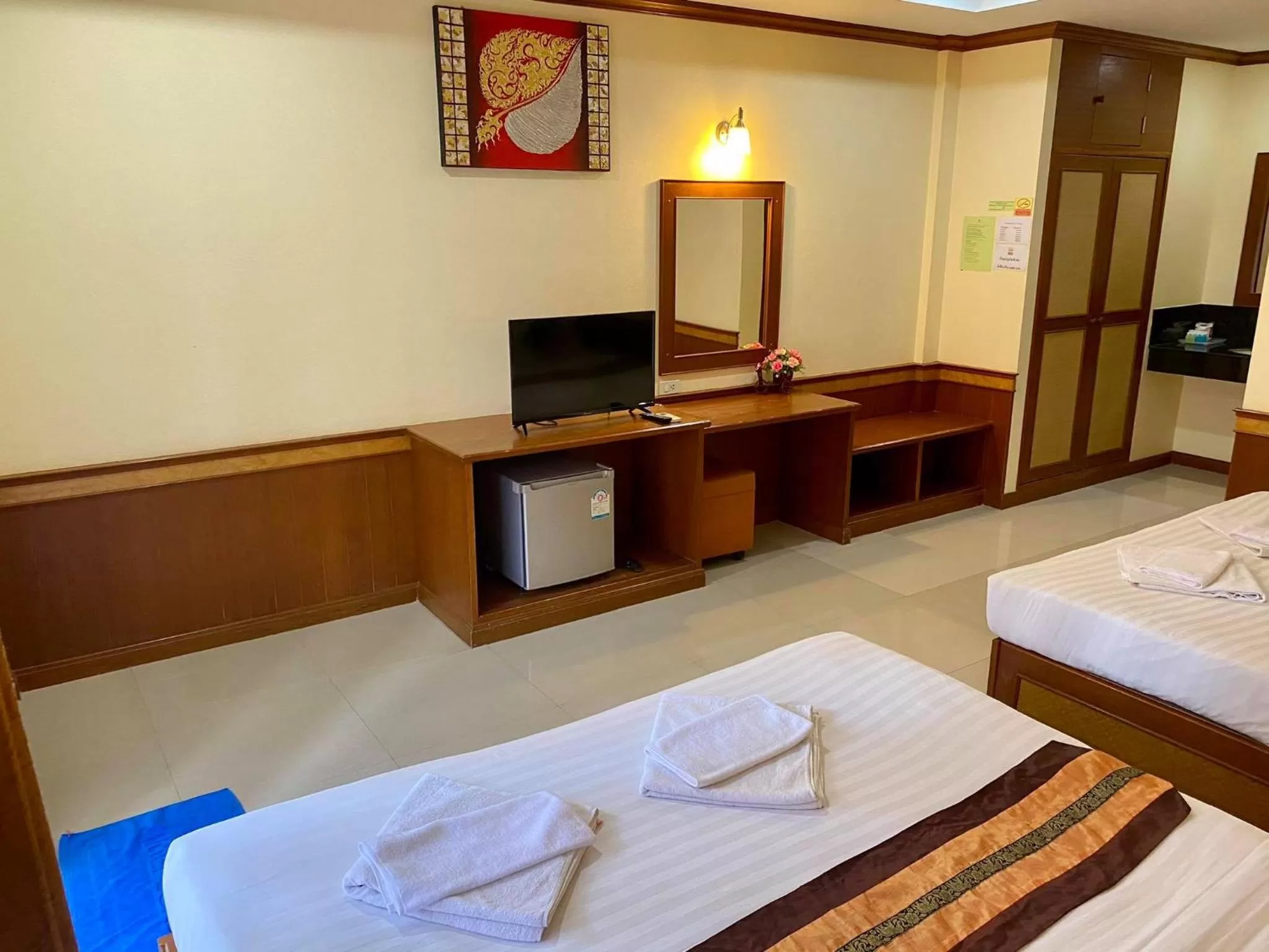 TV and multimedia, Bed in Kaibae Hut Resort