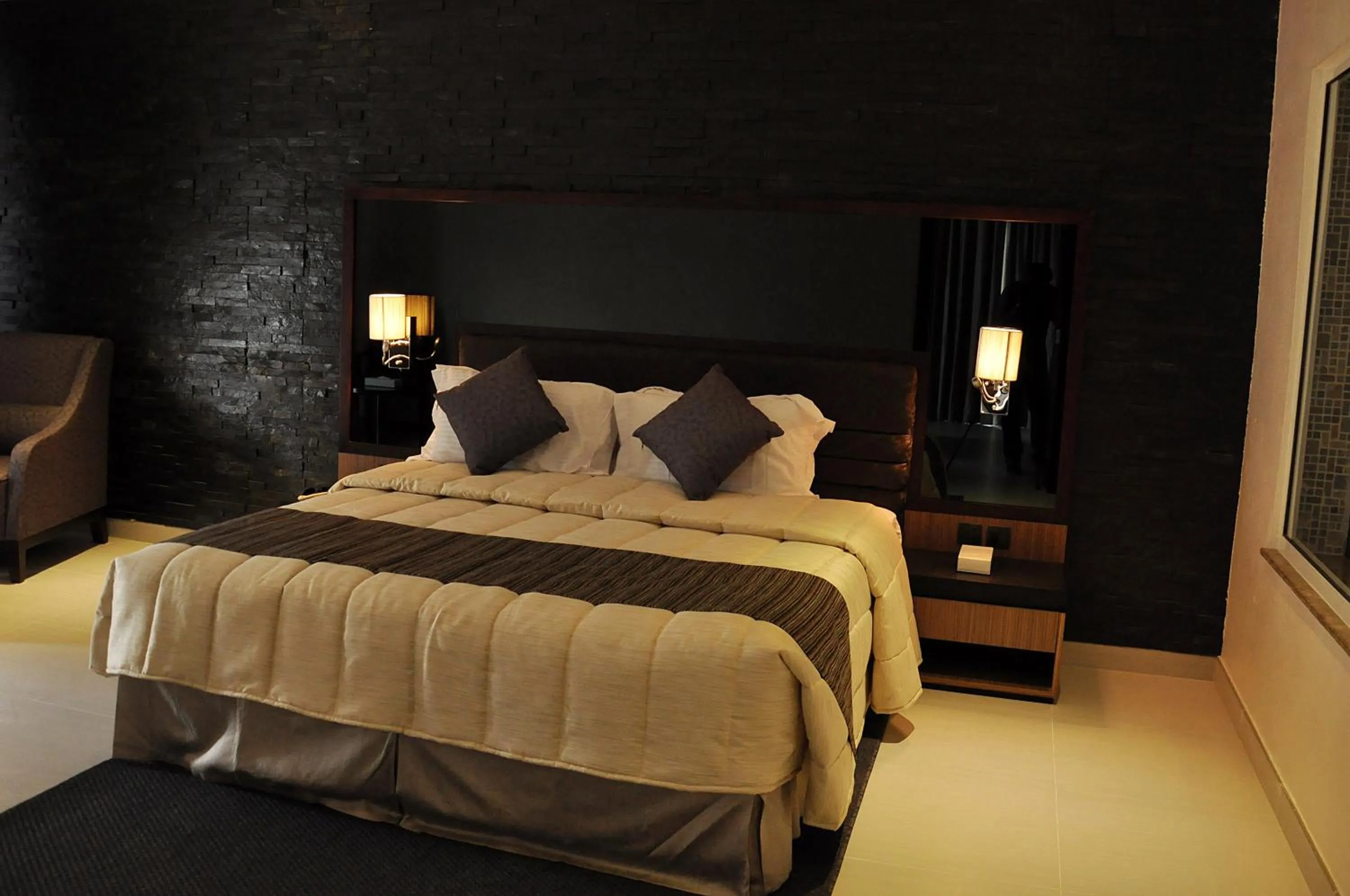 Photo of the whole room in Pearl Hotel & Spa