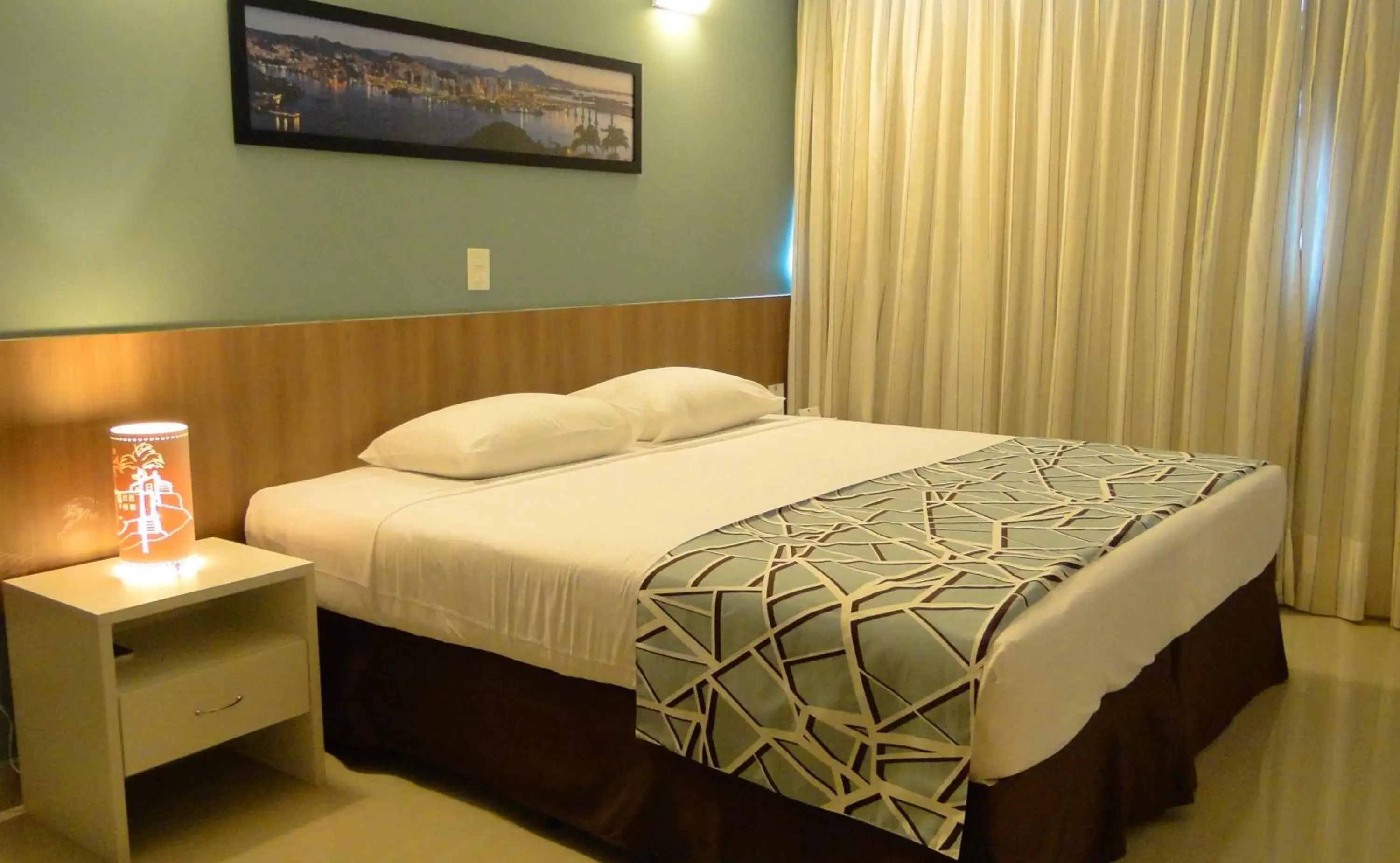 Photo of the whole room, Bed in Alameda Vitória Hotel