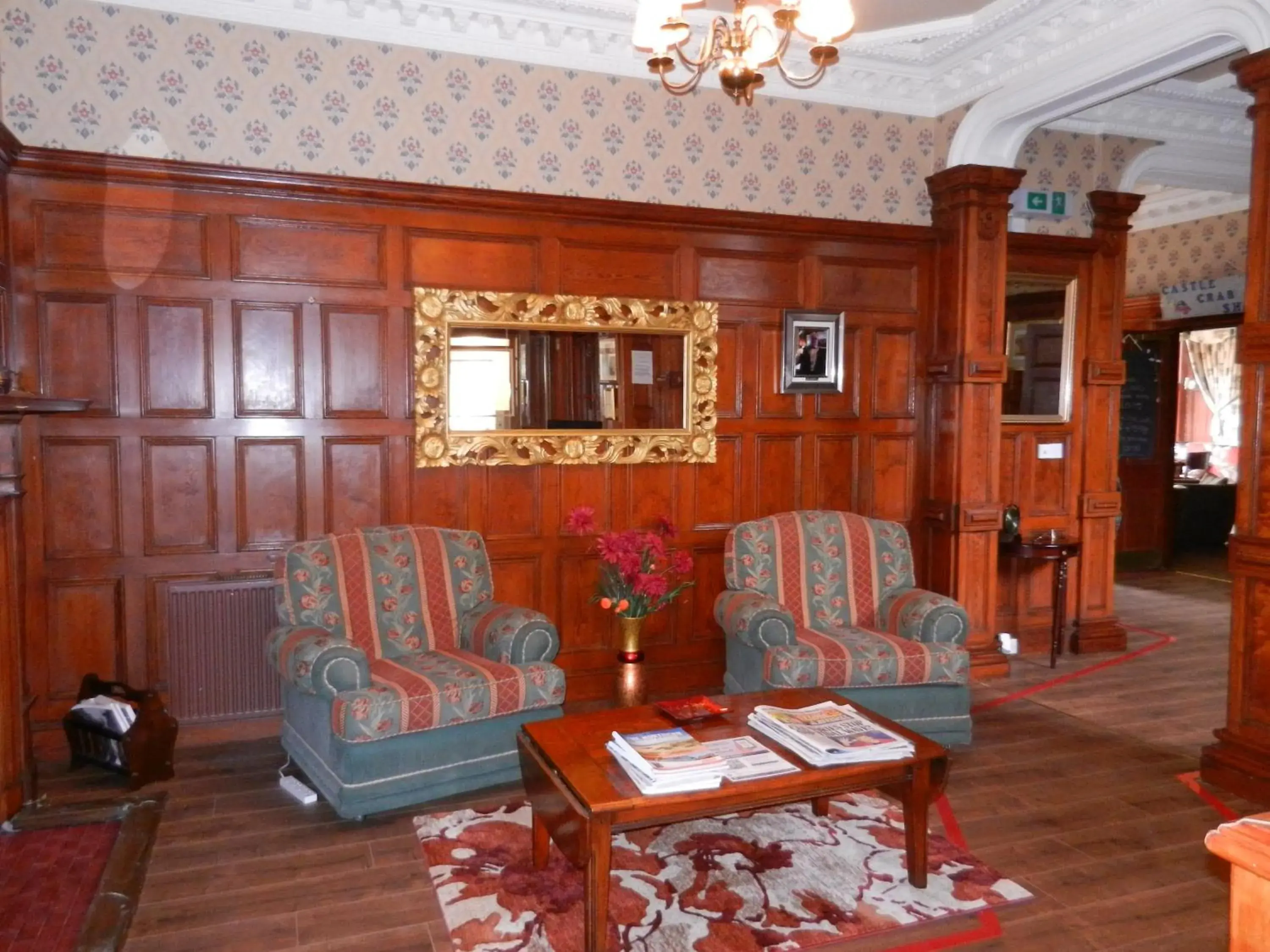 Lobby or reception in Mansfield Castle Hotel