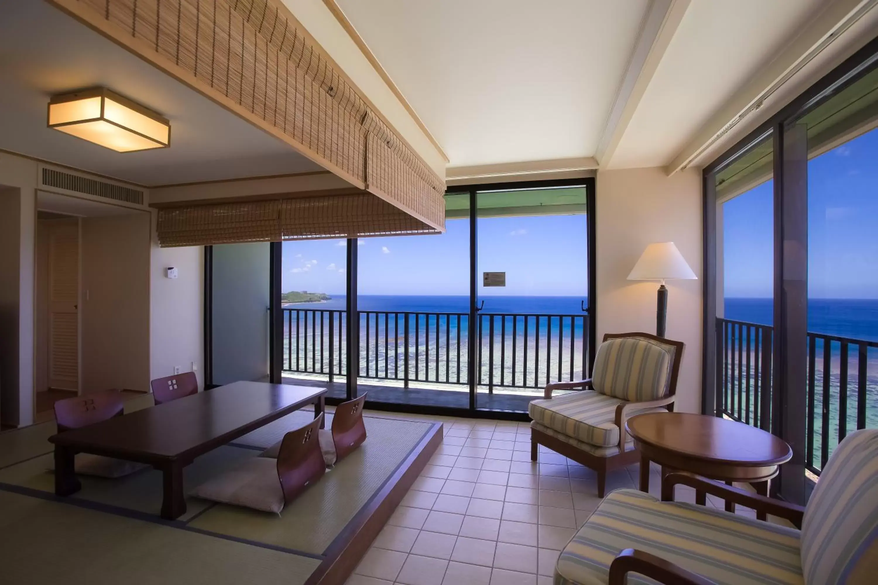 Balcony/Terrace, Seating Area in Guam Reef Hotel