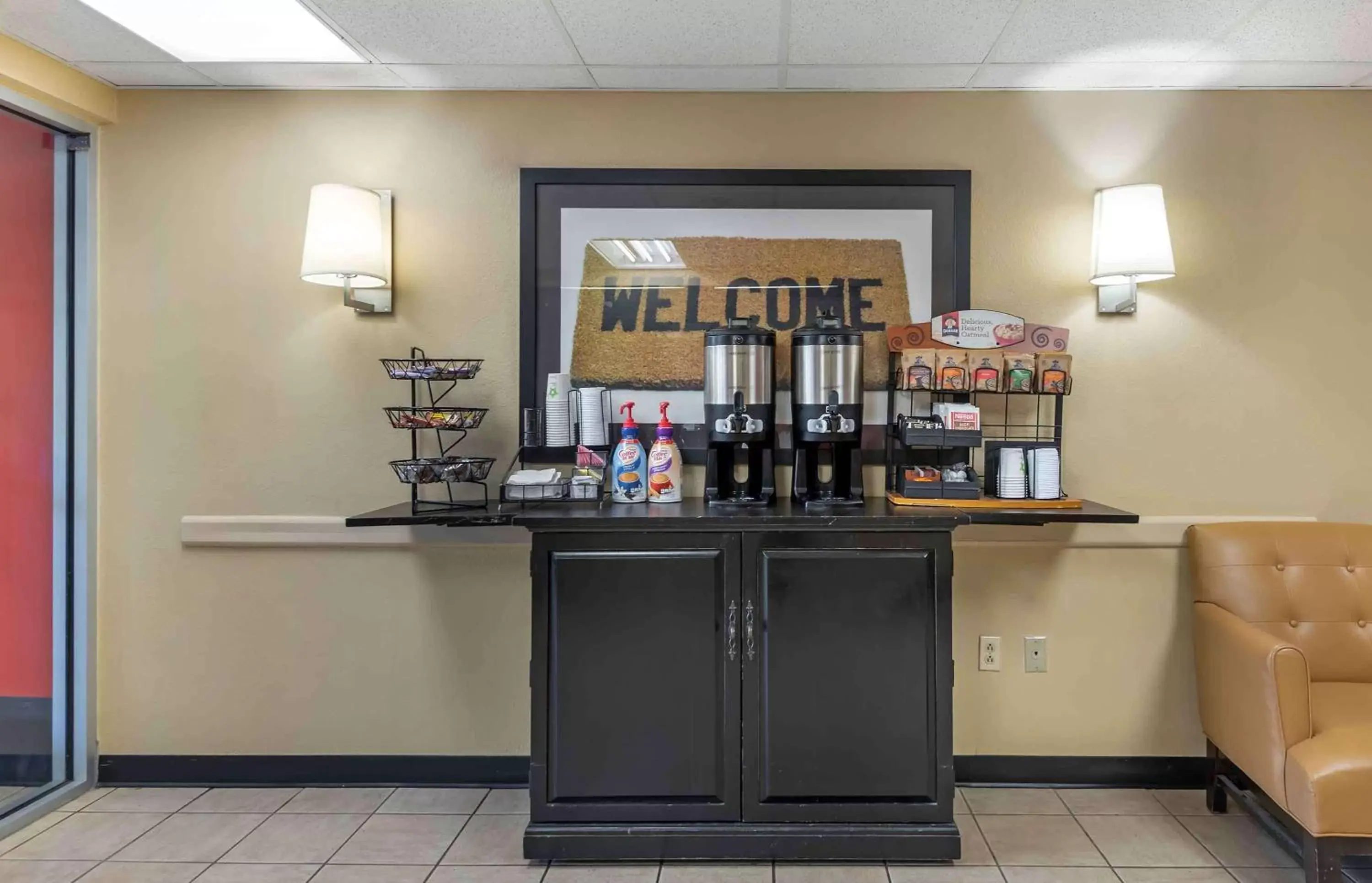 Breakfast in Extended Stay America Suites - Rochester - Henrietta