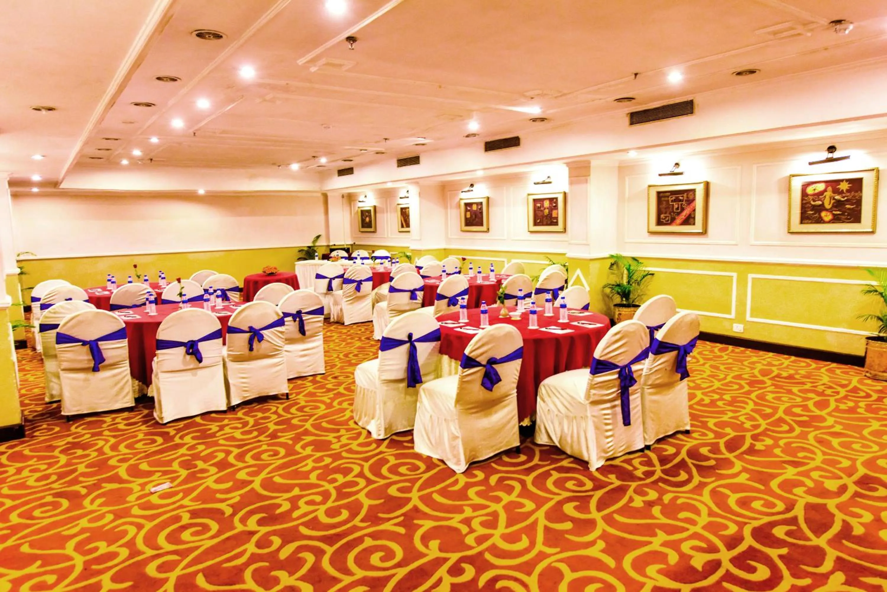 BBQ facilities in Hotel Swosti Premium Bhubaneswar