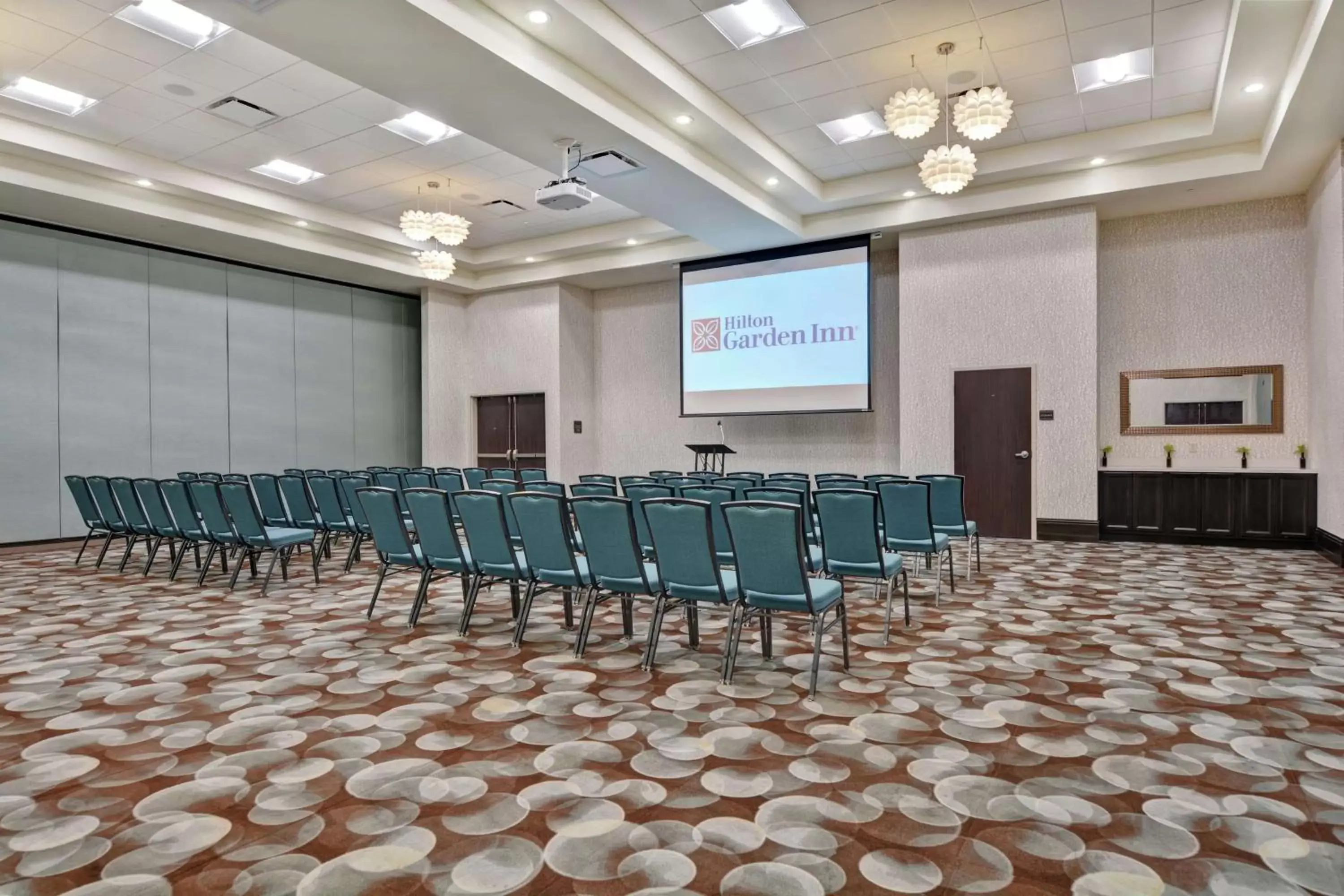 Meeting/conference room in Hilton Garden Inn and Fayetteville Convention Center